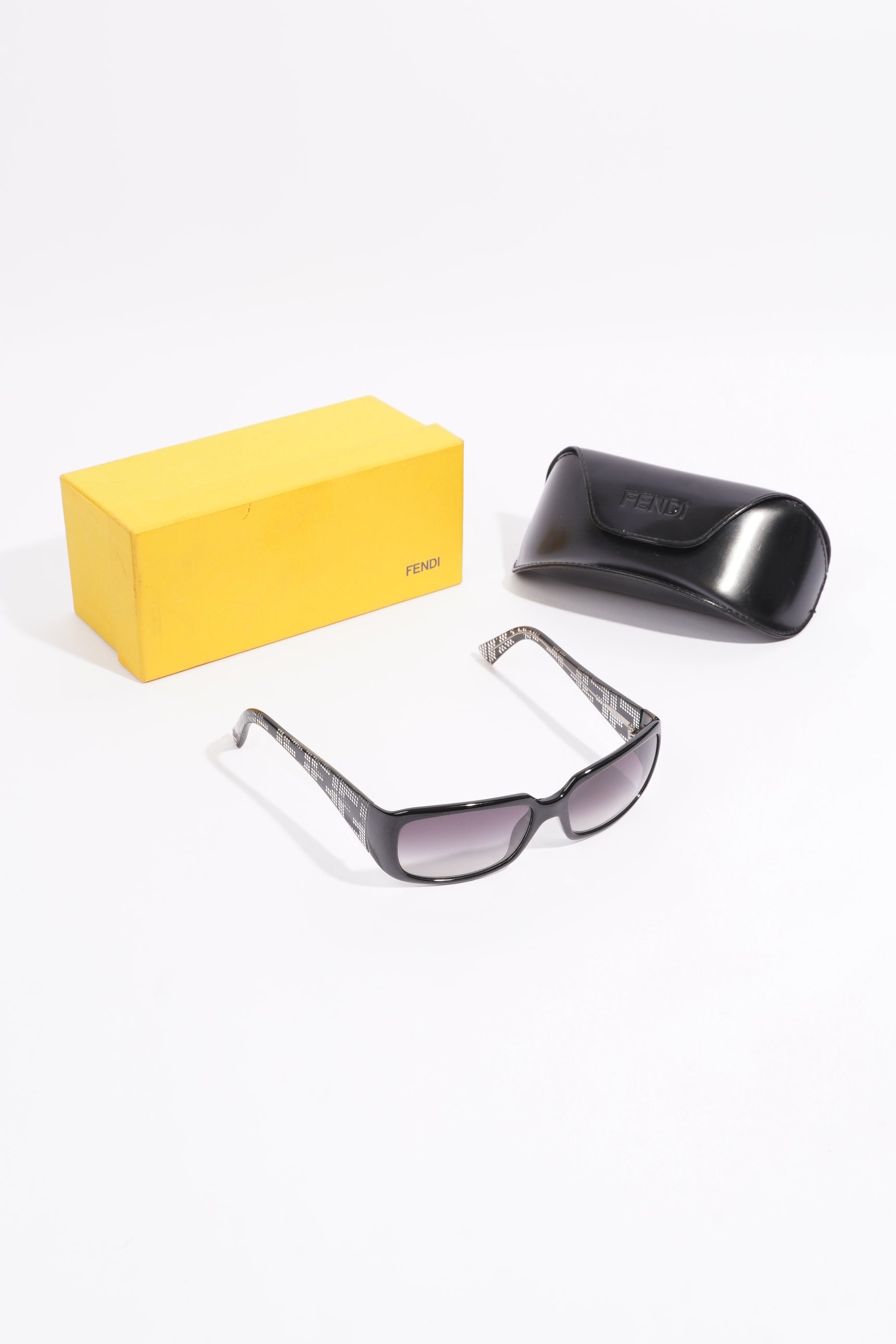 Fendi Womens Rectangular Frame Sunglasses Black Acetate 135