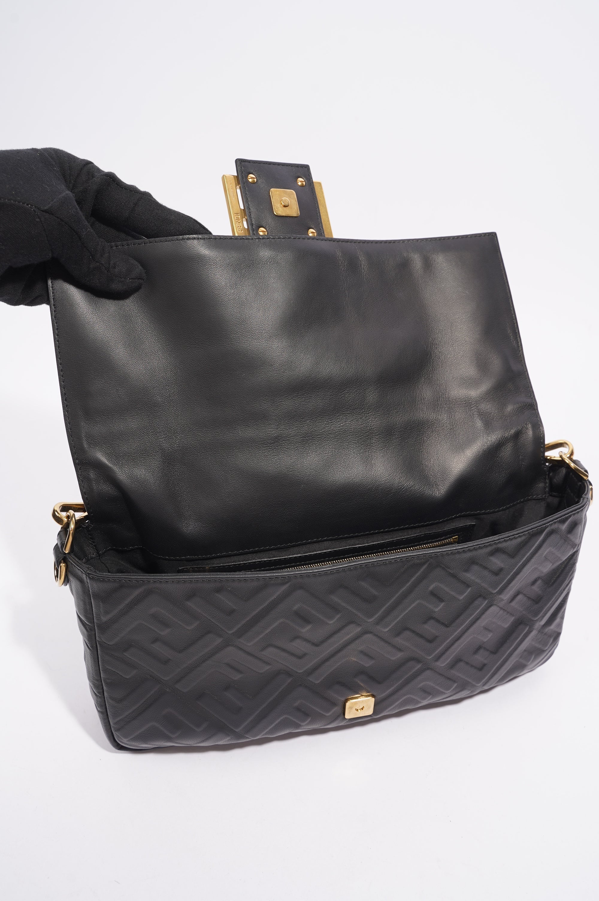 Fendi Womens Embossed F Baguette Black