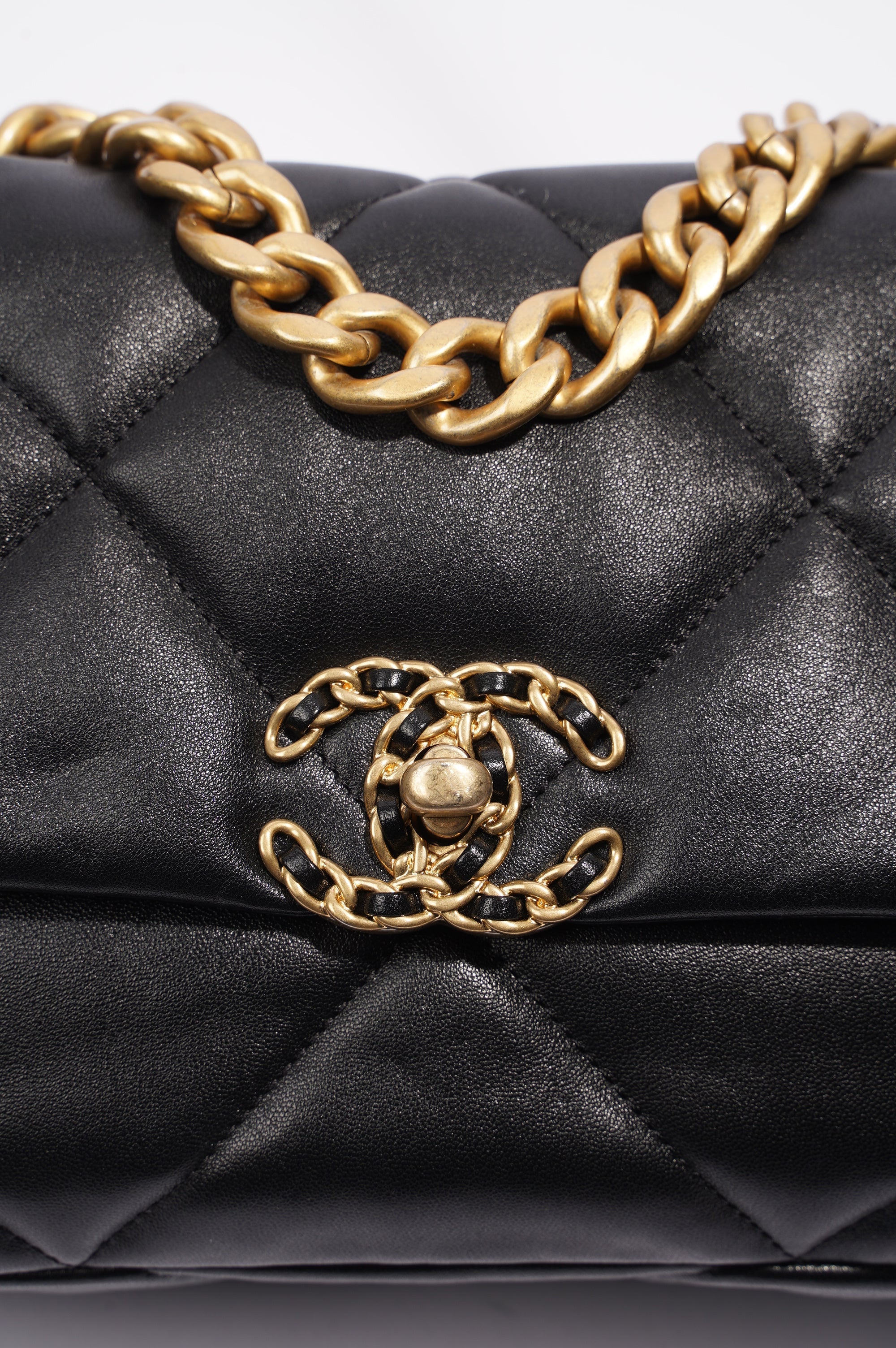 Chanel 19 Bag Black Lambskin Small