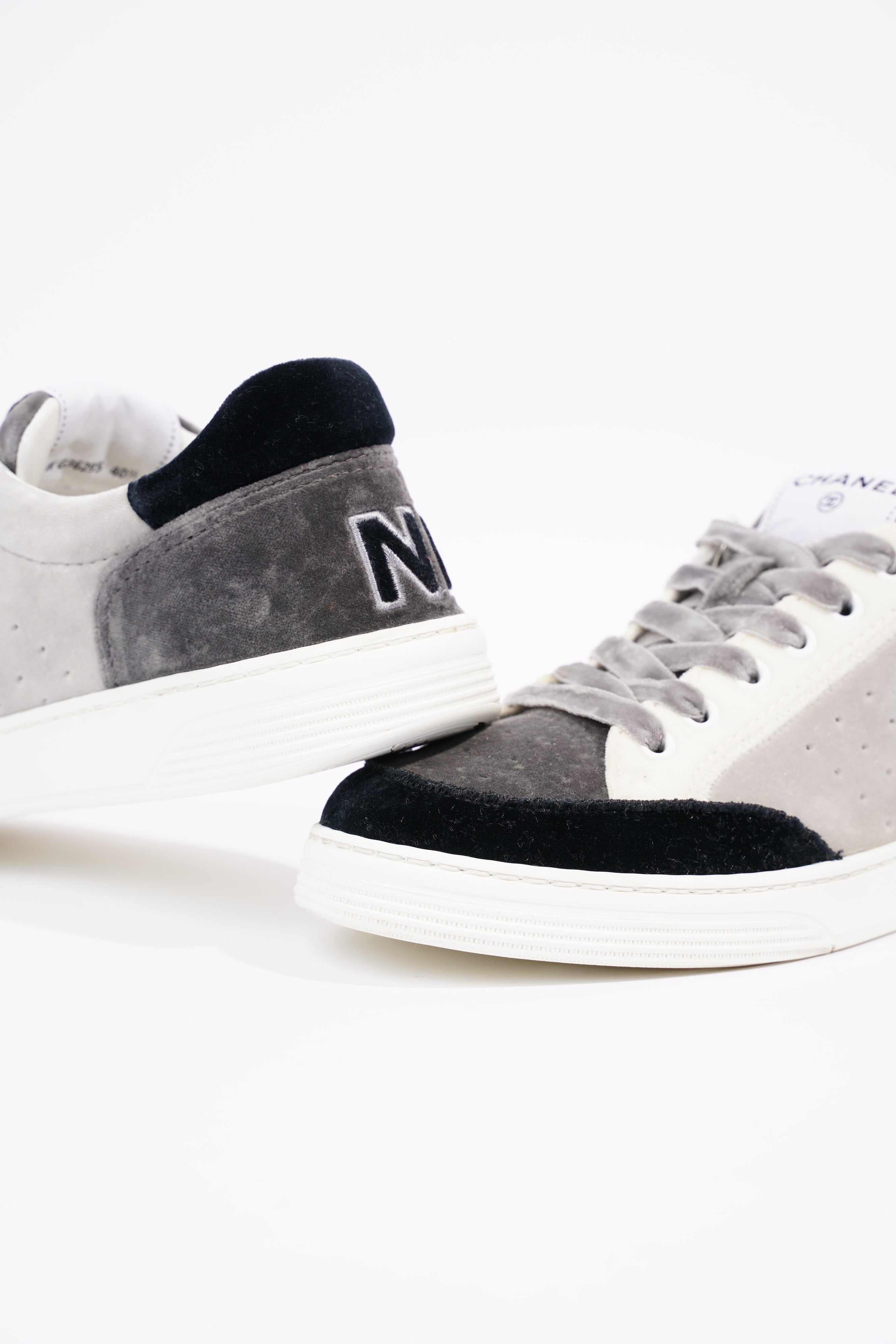 Chanel Womens Low Top Sneakers Grey / Navy / Cream EU 40.5 / UK 7.5