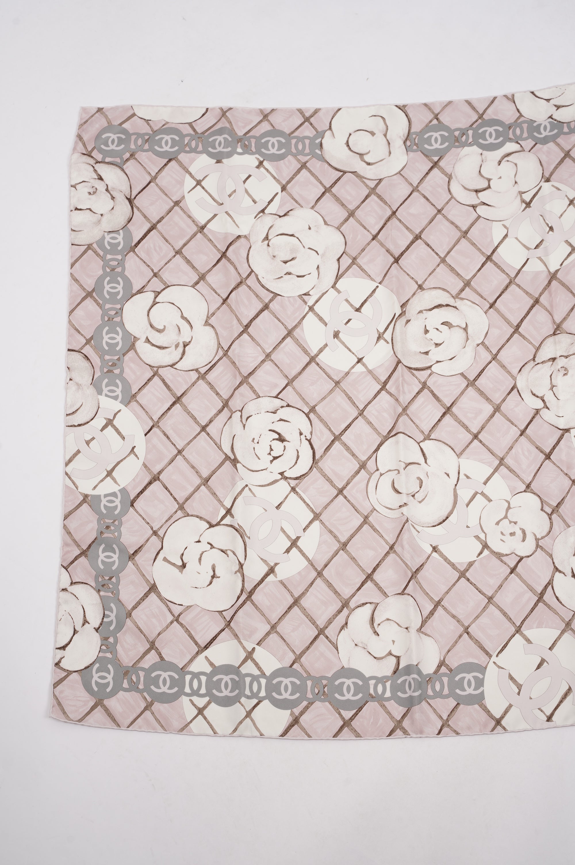 Chanel Silk Scarf White / Rose