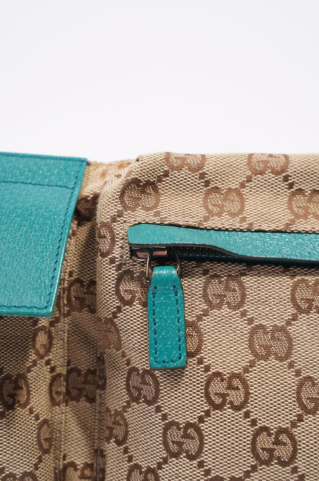 Gucci Womens Vintage GG Canvas Belt Bag Beige Teal