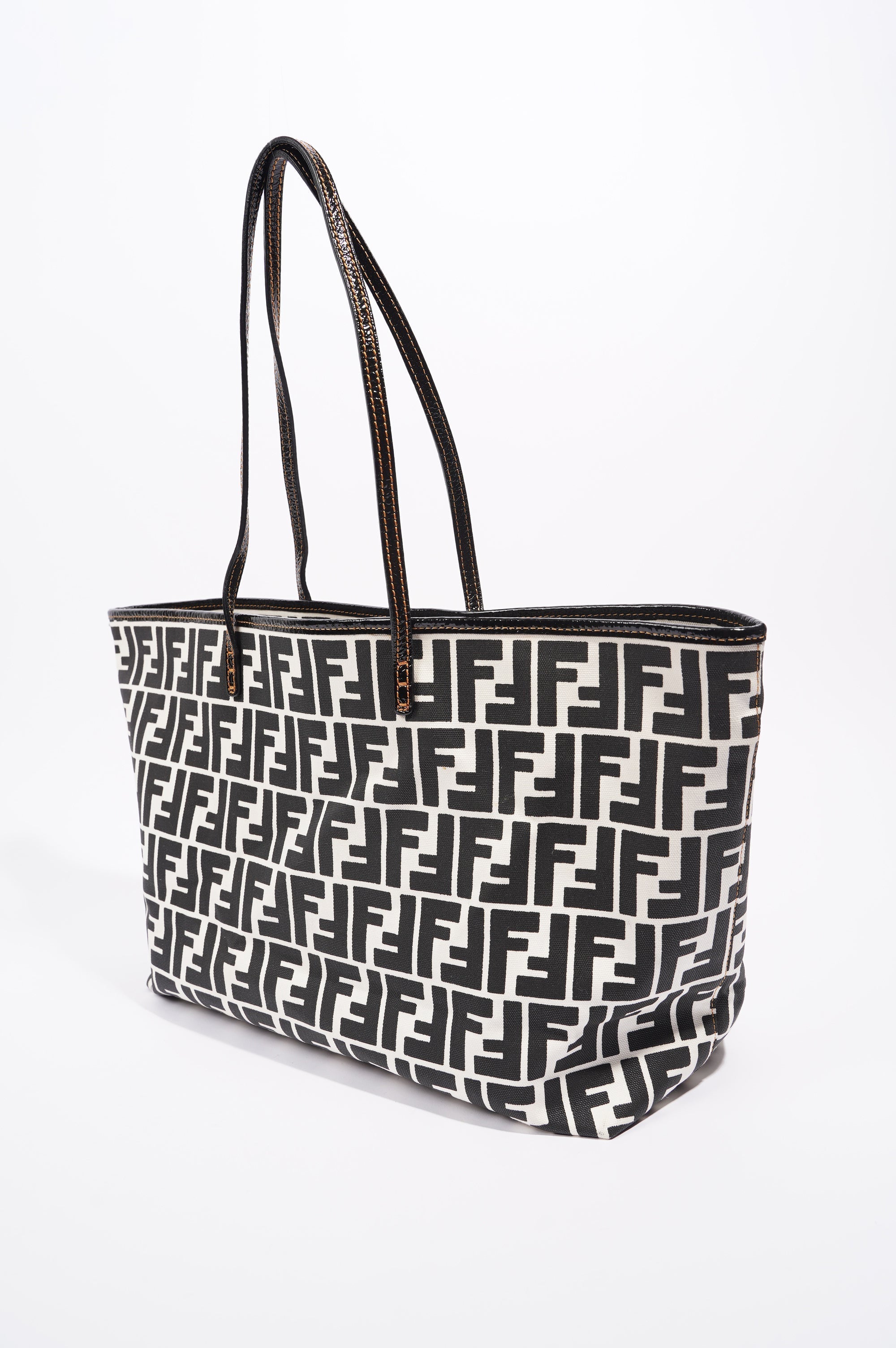 Fendi Womens Zucca Tote Bag Black / White