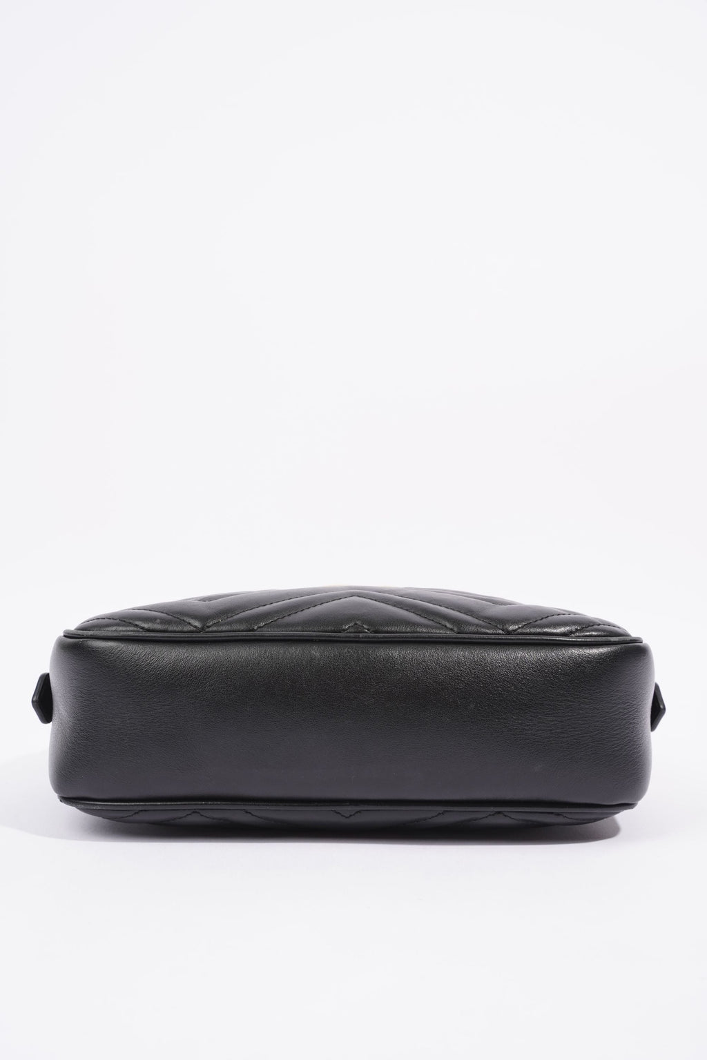 Gucci Womens Marmont GG Bag Black Leather Small