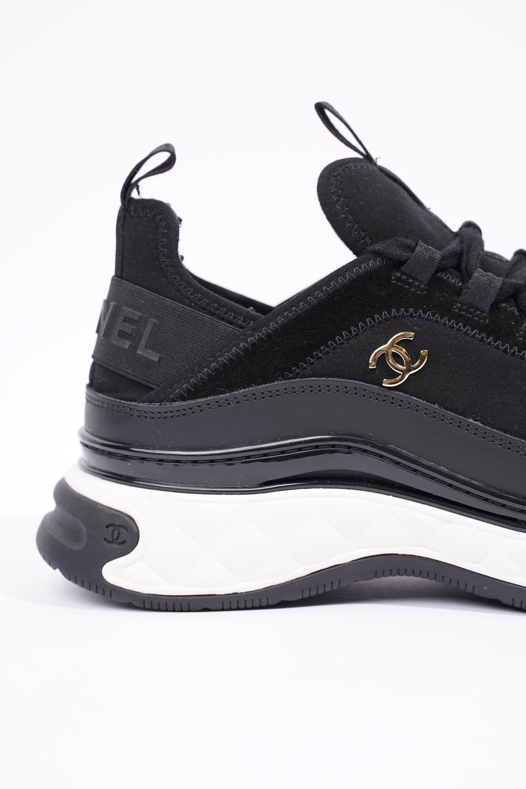 Chanel Womens CC Logo Black / White EU 41 / UK 8