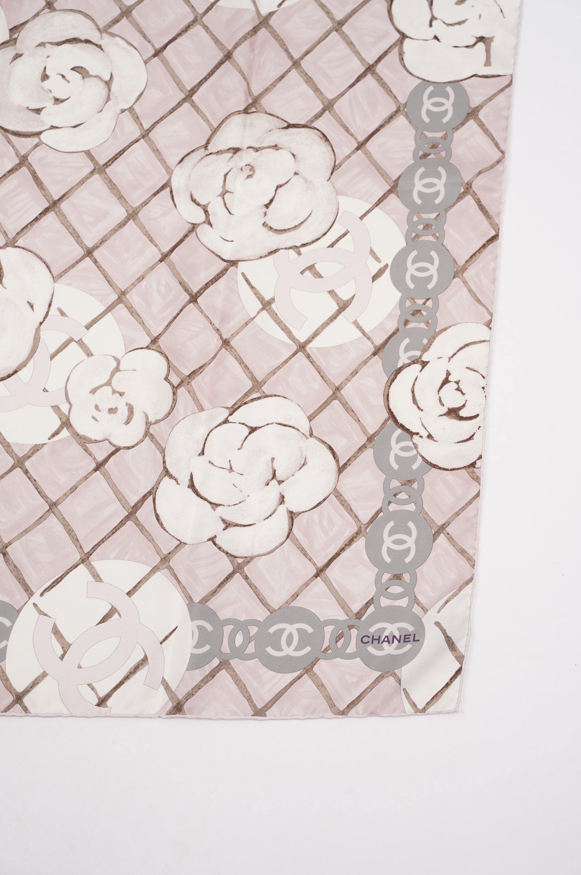 Chanel Silk Scarf White / Rose