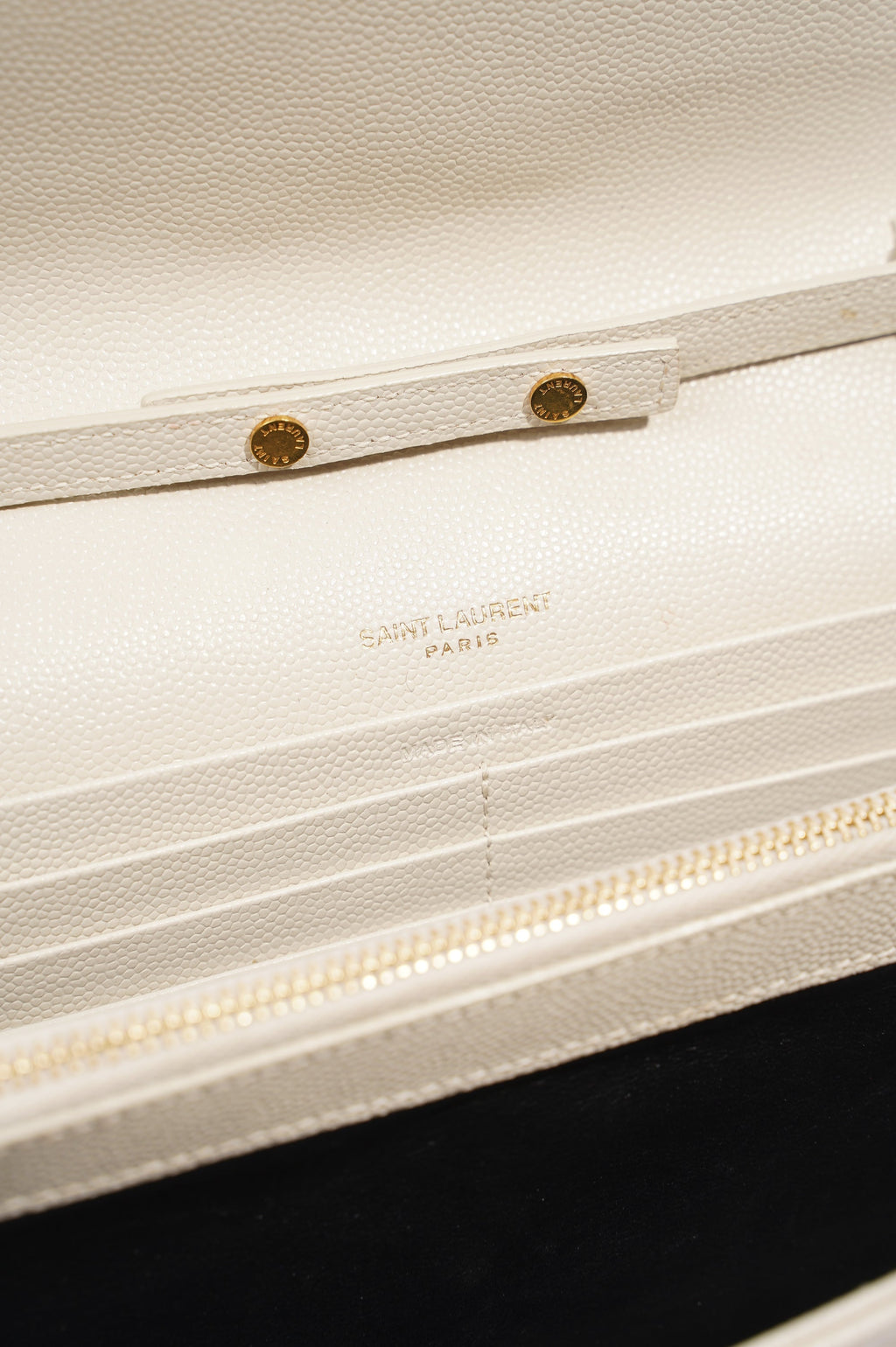 Saint Laurent Cassandra Chain Wallet White / Gold