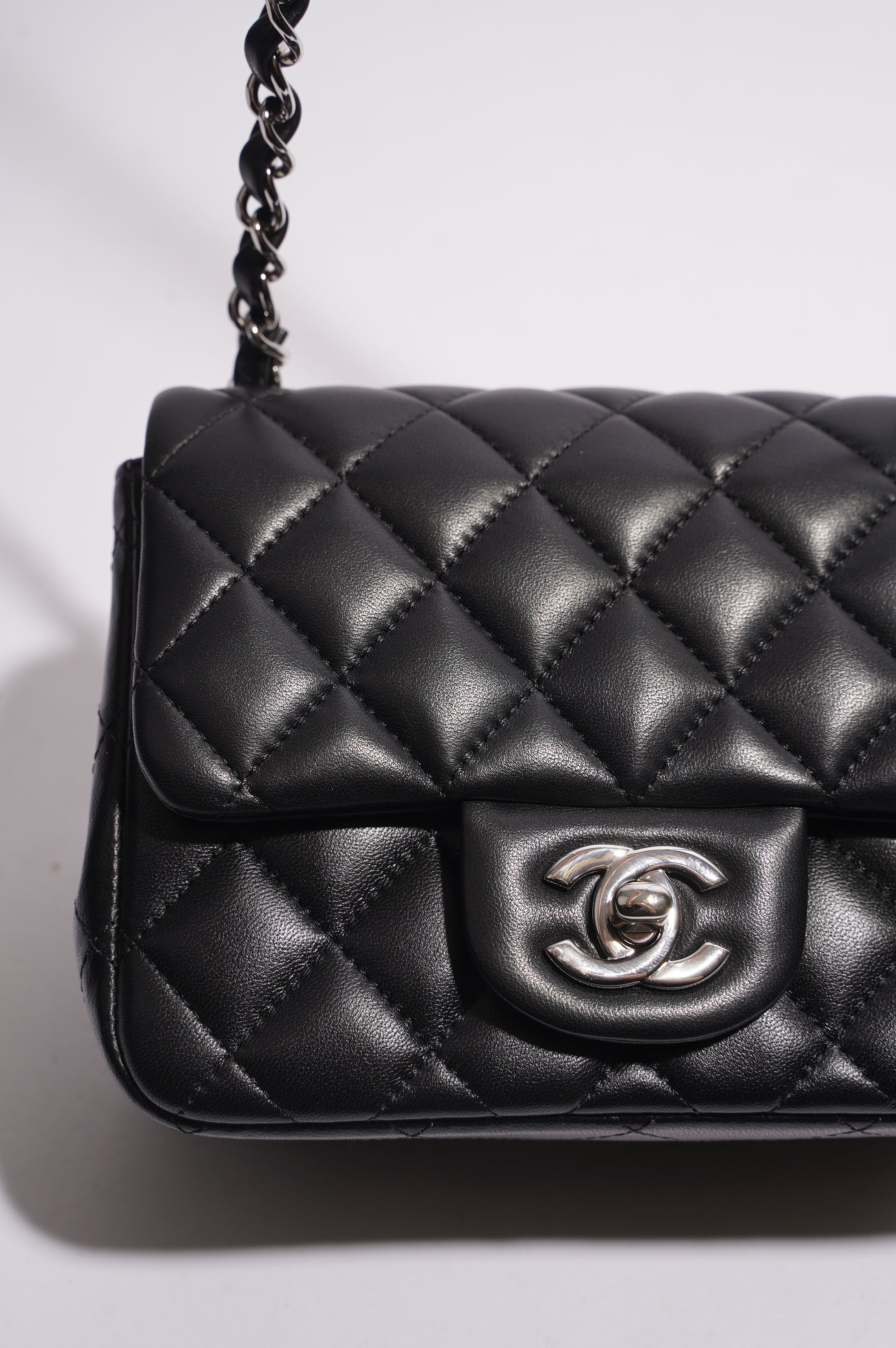 Chanel Womens Lambskin Square Flap Black Leather Mini