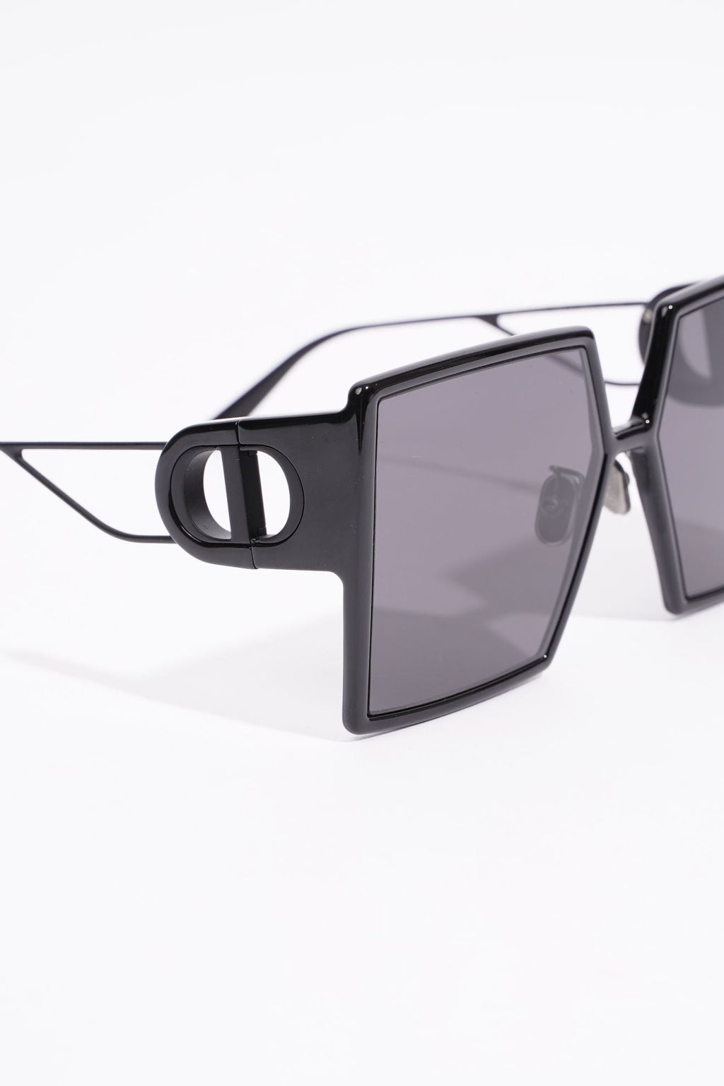 Christian Dior Womens 30 Montaigne Sunglasses Black Acetate