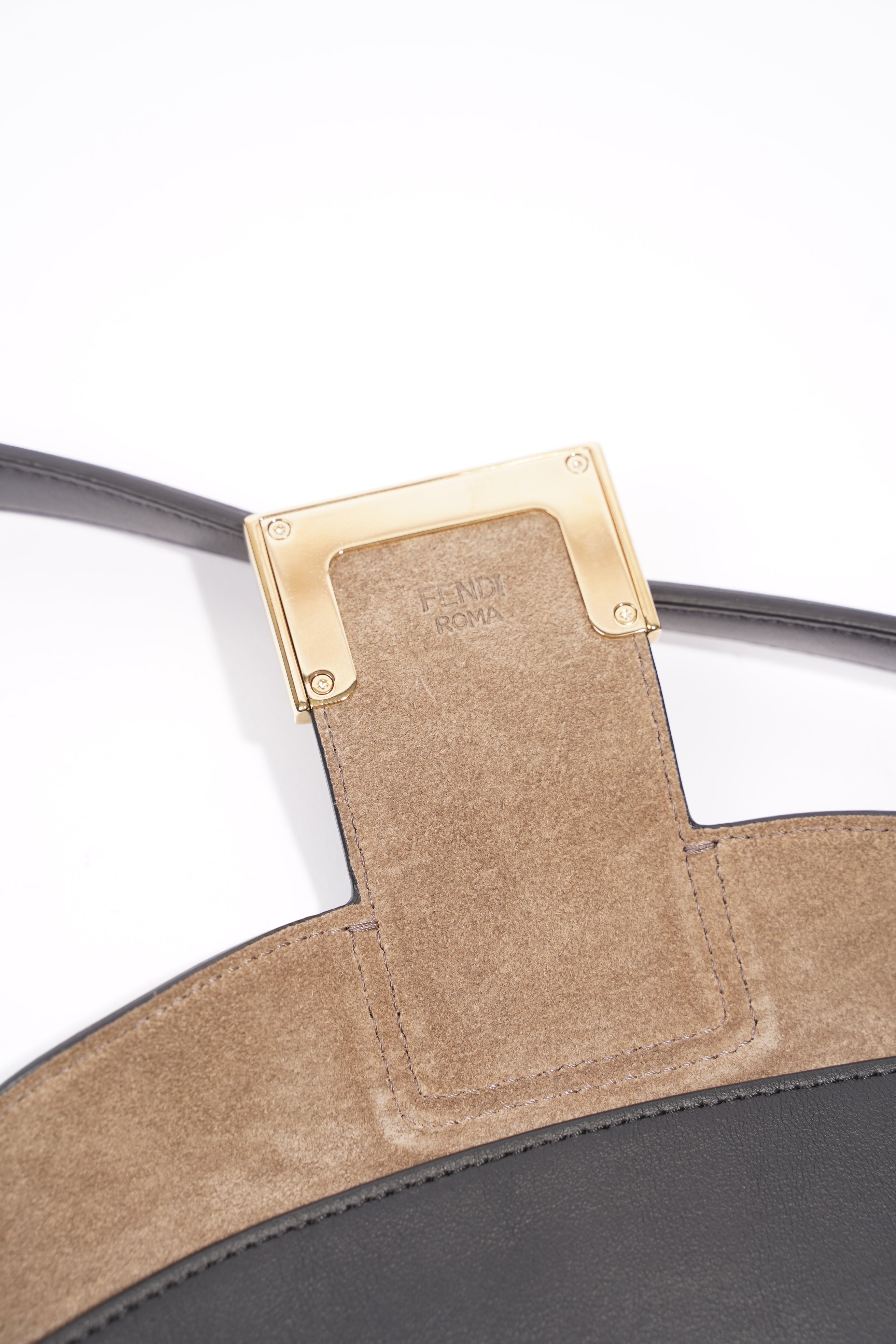 Fendi Womens Croissant Bag Black