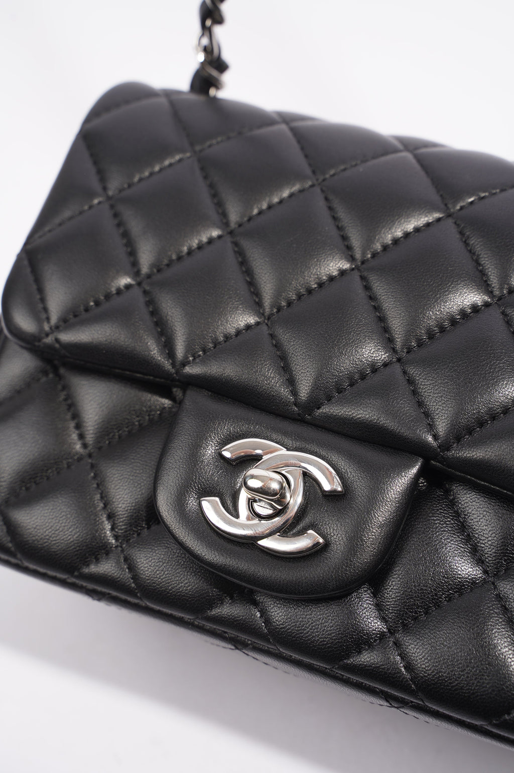 Chanel Womens Lambskin Square Flap Black Leather Mini
