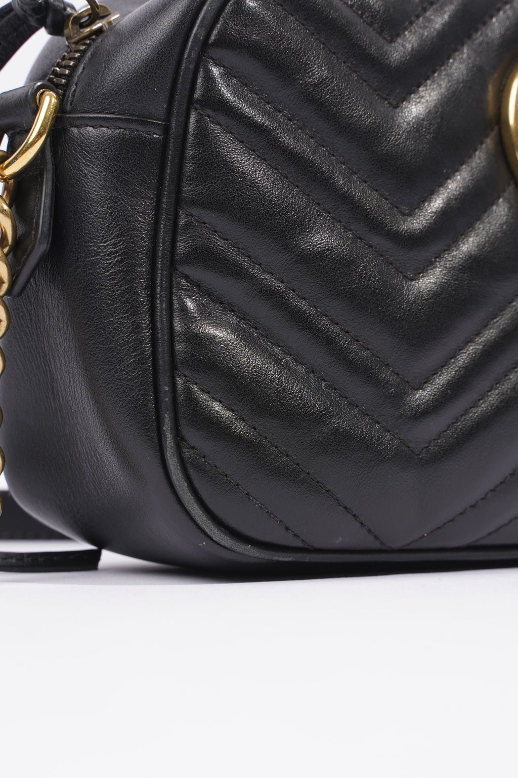 Gucci Womens Marmont GG Bag Black Leather Small