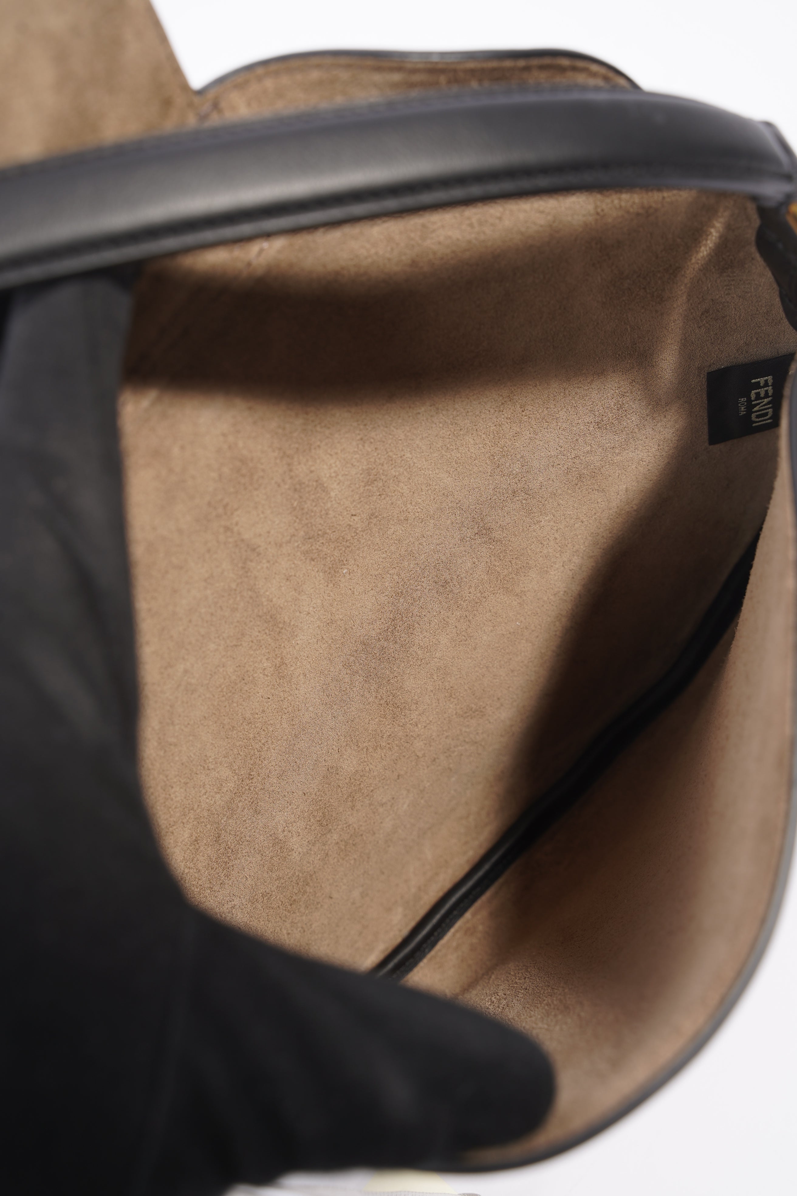 Fendi Womens Croissant Bag Black