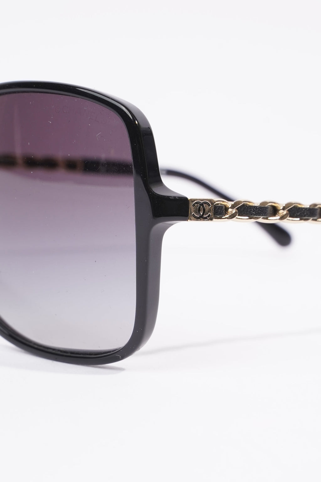 Chanel Womens 5210-Q Sunglasses Black 135