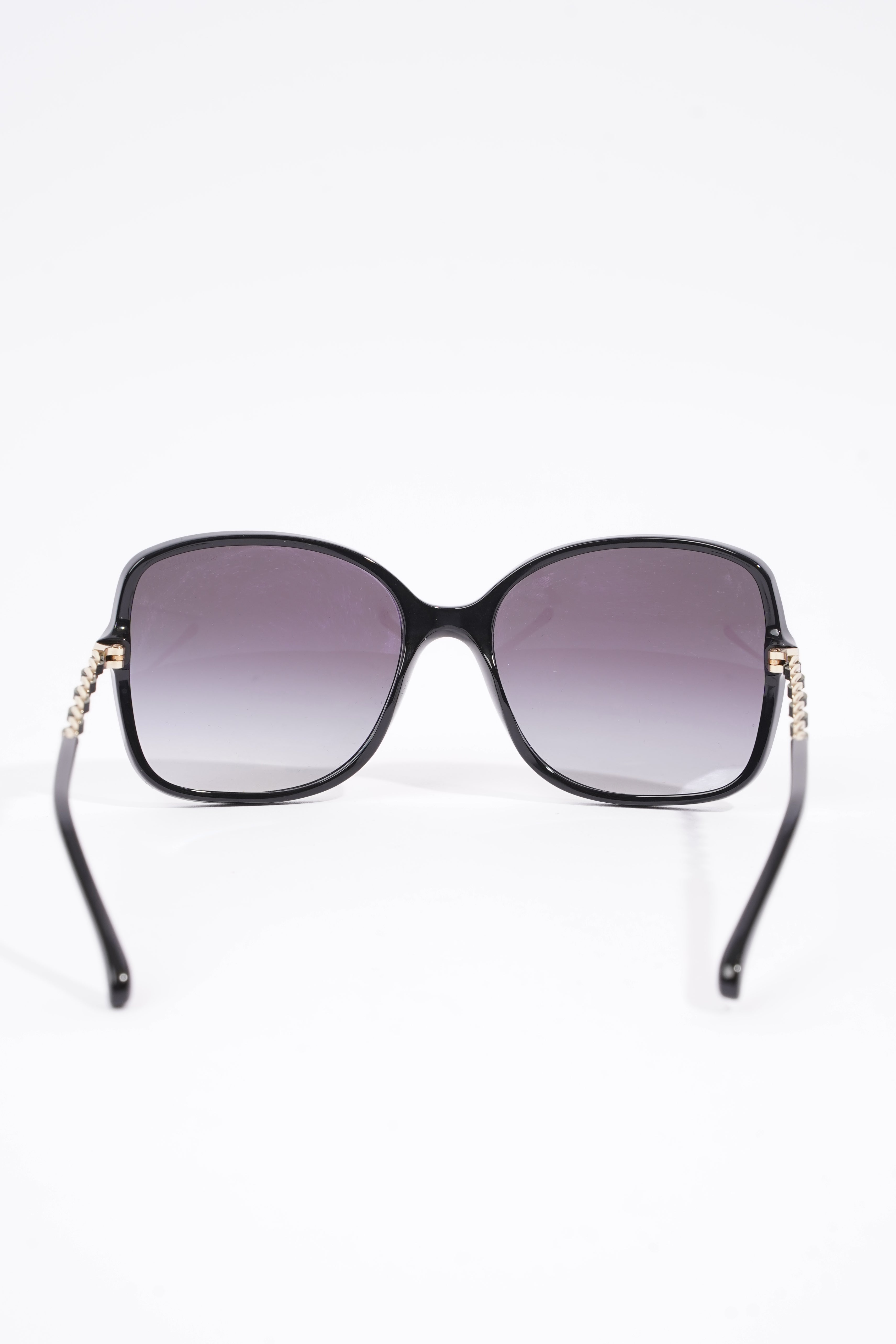 Chanel Womens 5210-Q Sunglasses Black 135