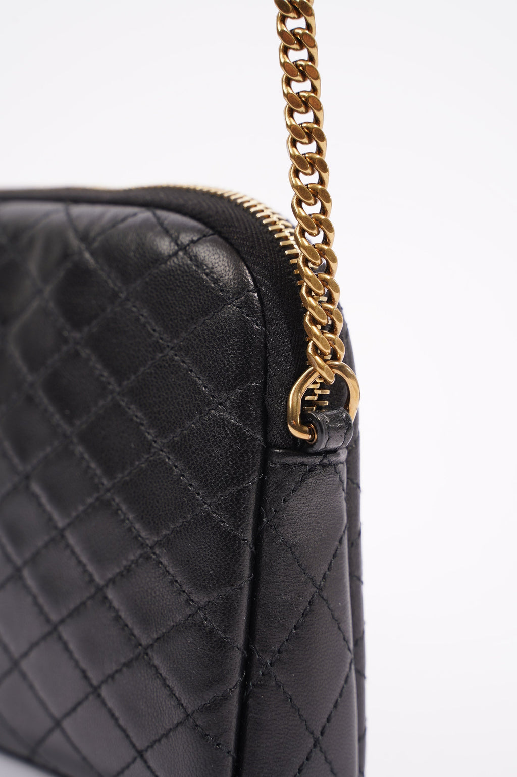 Saint Laurent Womens Gaby Zipped Pouch Black / Gold