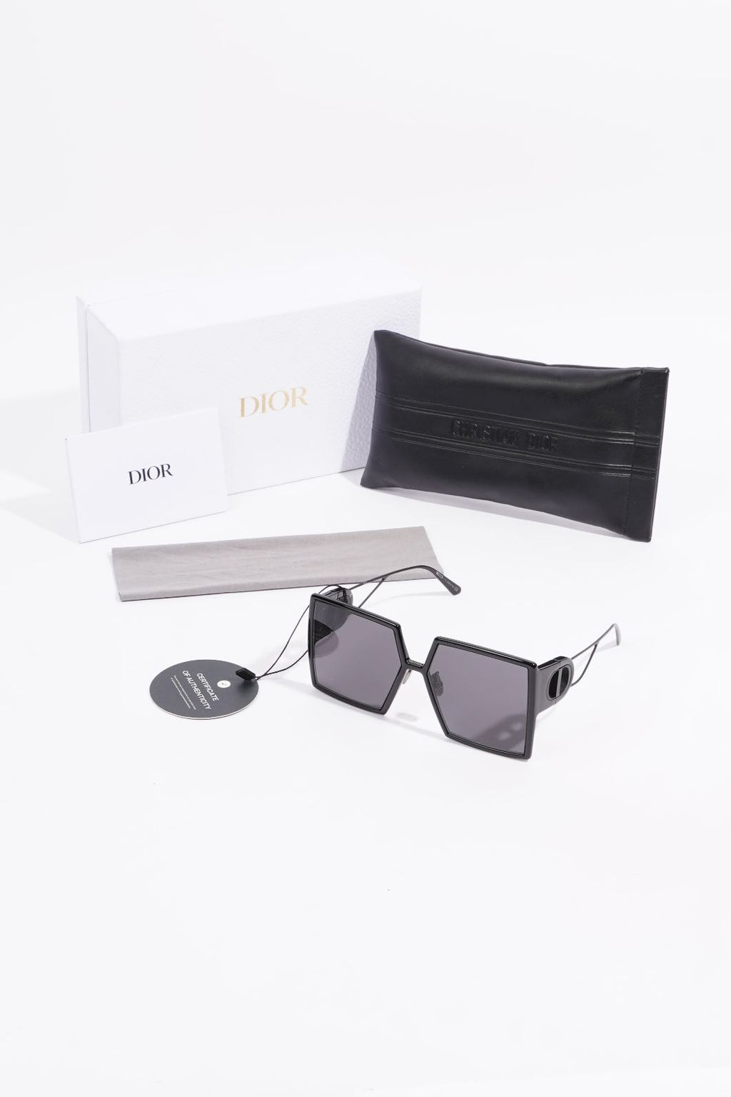 Christian Dior Womens 30 Montaigne Sunglasses Black Acetate