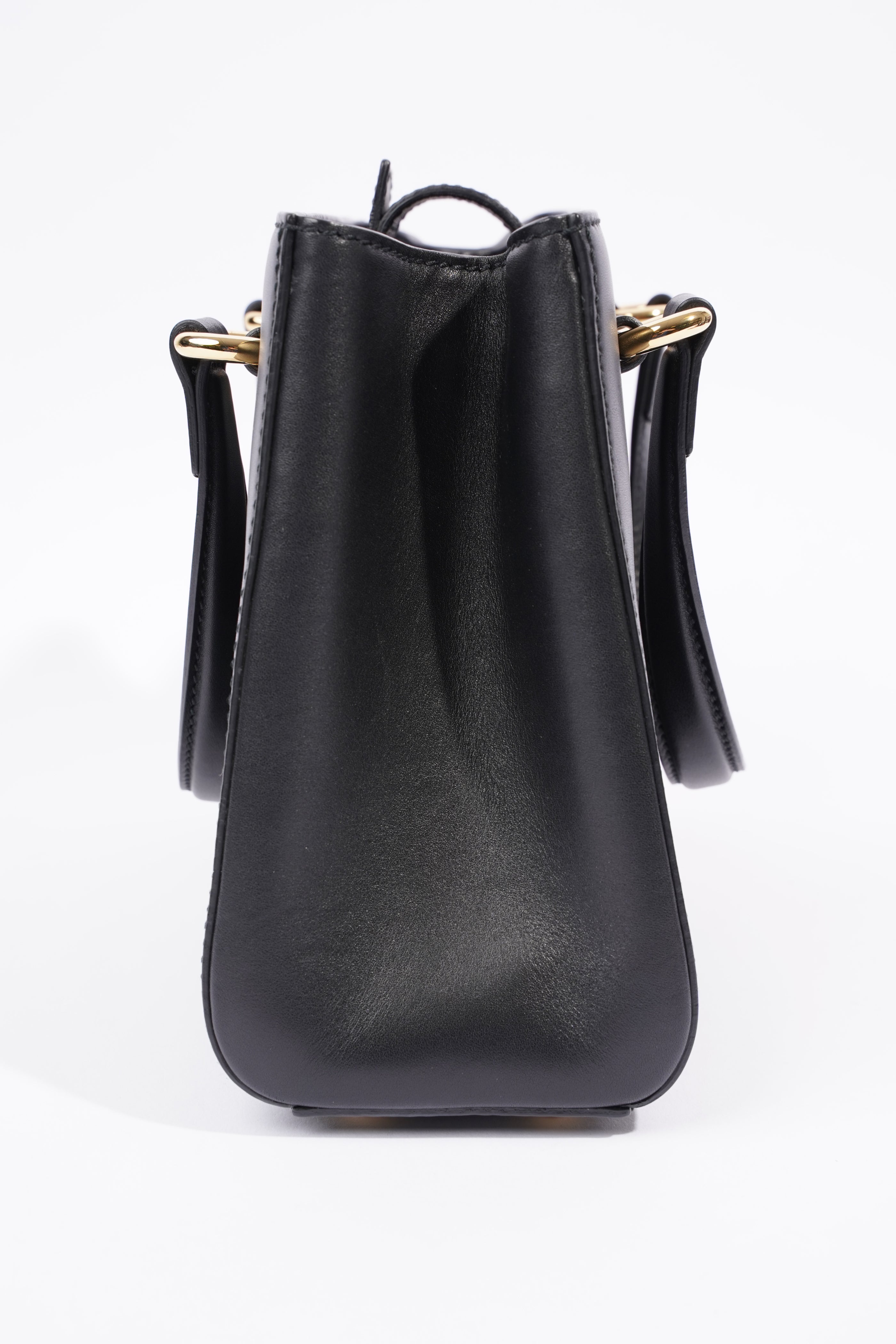 Gucci Sylvie Top Handle Bag Black Leather