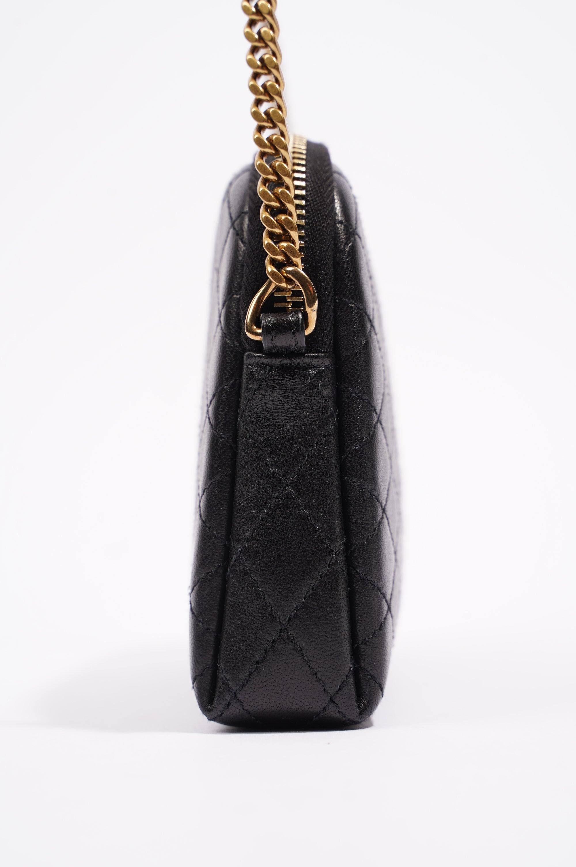 Saint Laurent Womens Gaby Zipped Pouch Black / Gold