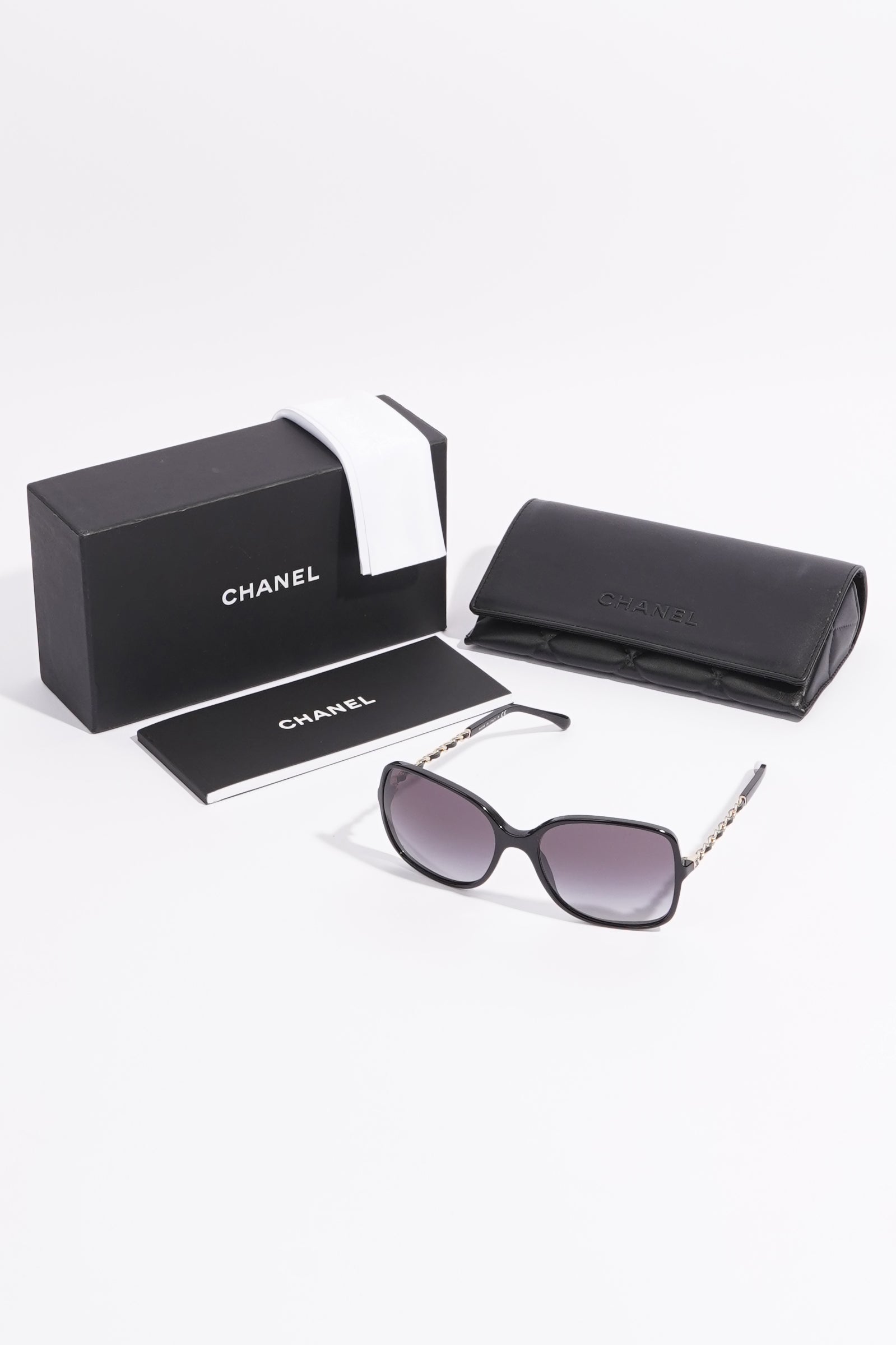 Chanel Womens 5210-Q Sunglasses Black 135