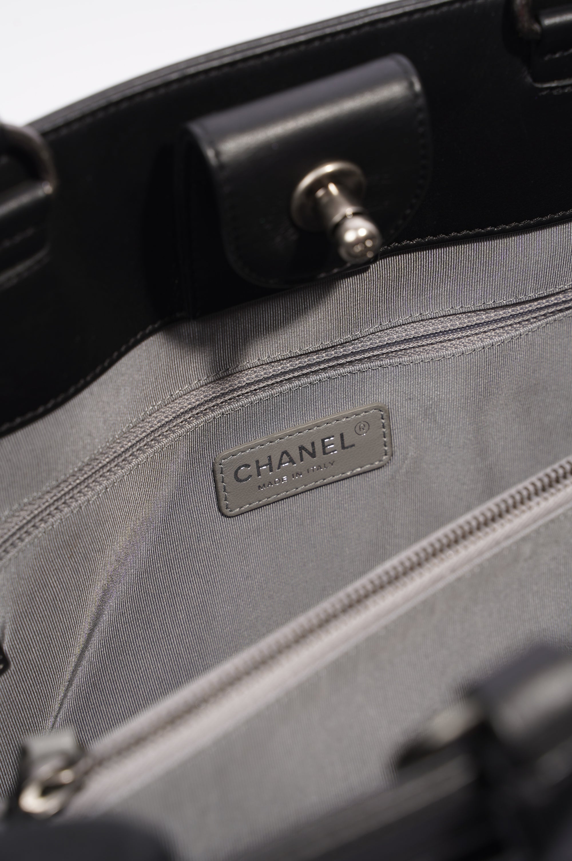 Chanel Womens Lambskin Leather Boy Shopping Tote Black