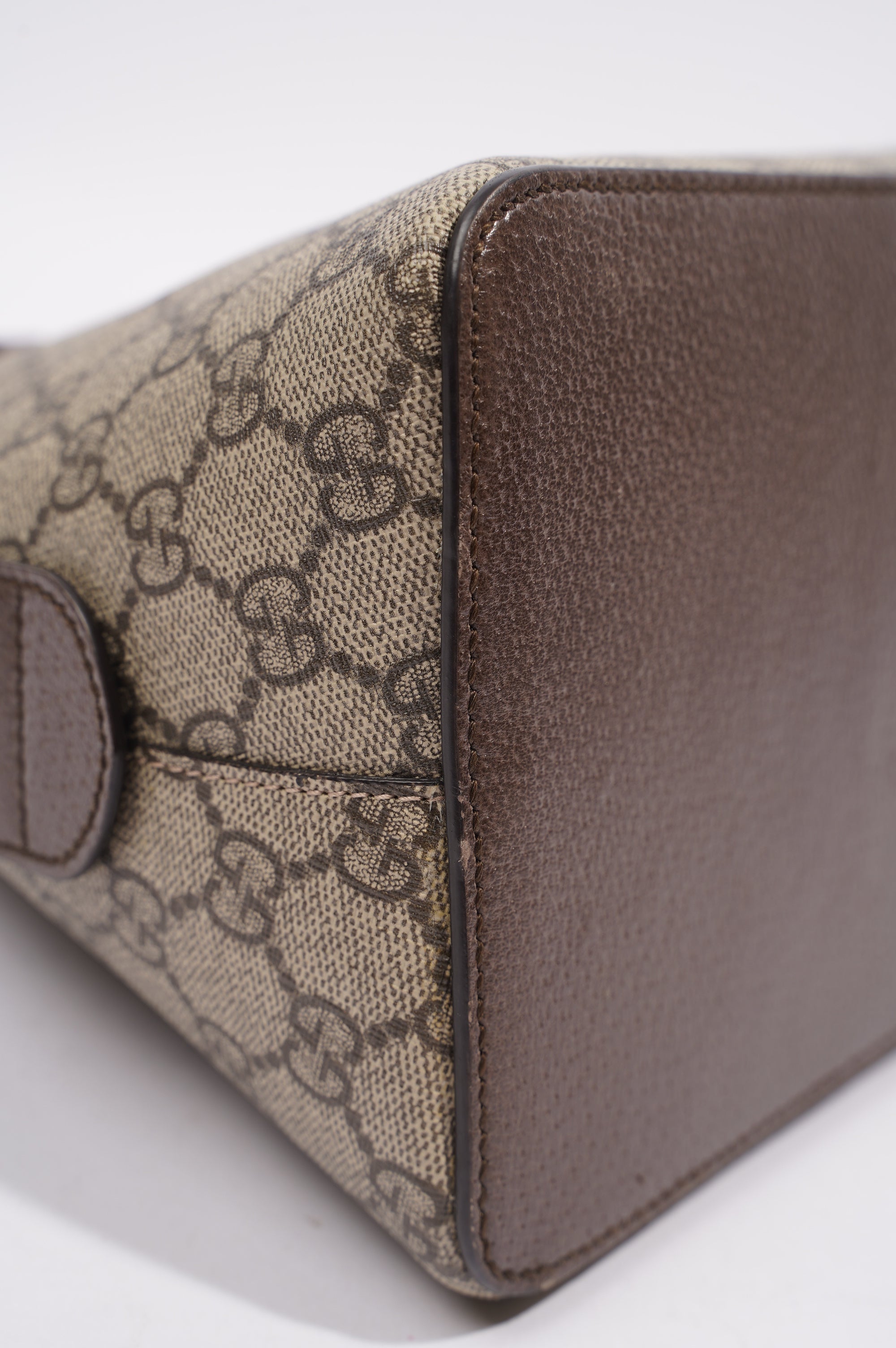 Gucci Womens Ophidia GG Bag Brown / Supreme Canvas