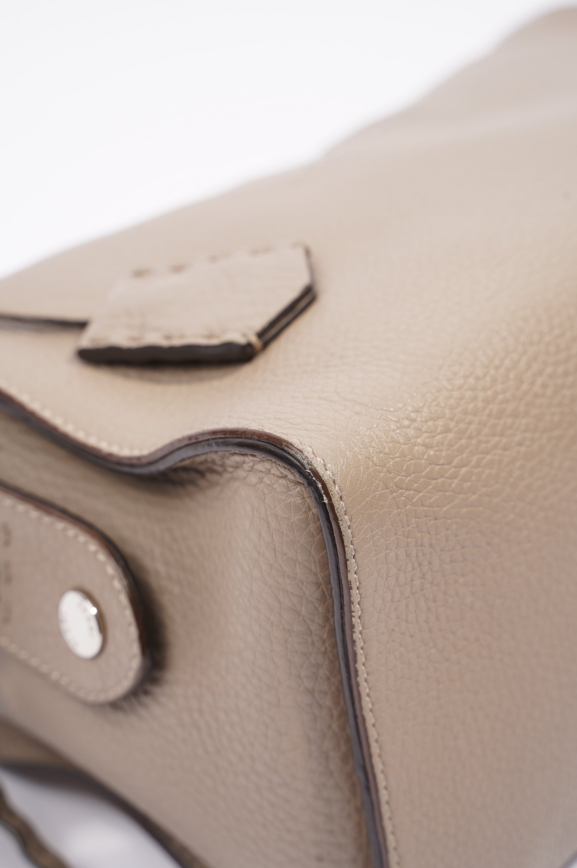 Fendi Womens Celeria Ray Handbag Beige