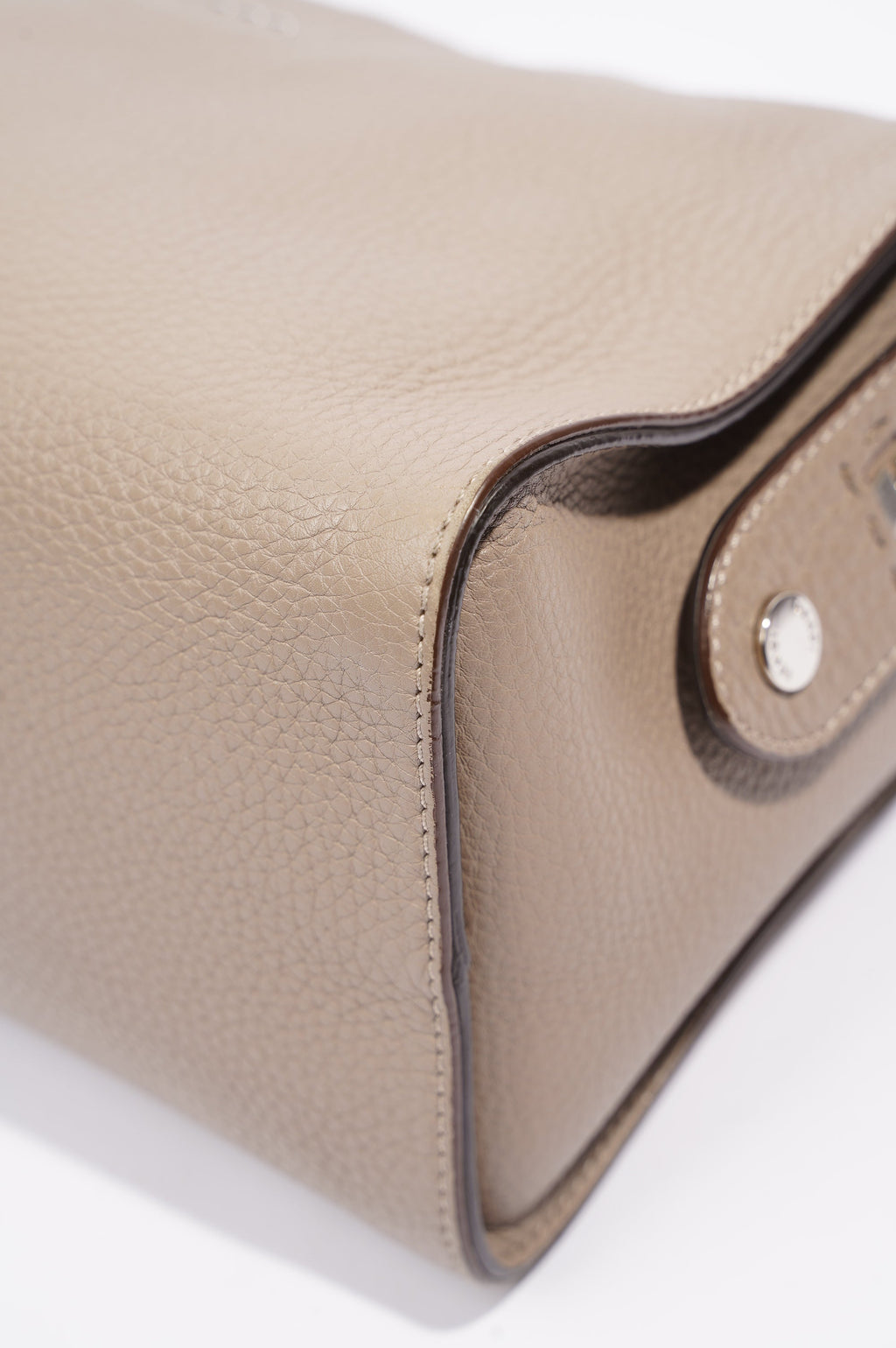Fendi Womens Celeria Ray Handbag Beige