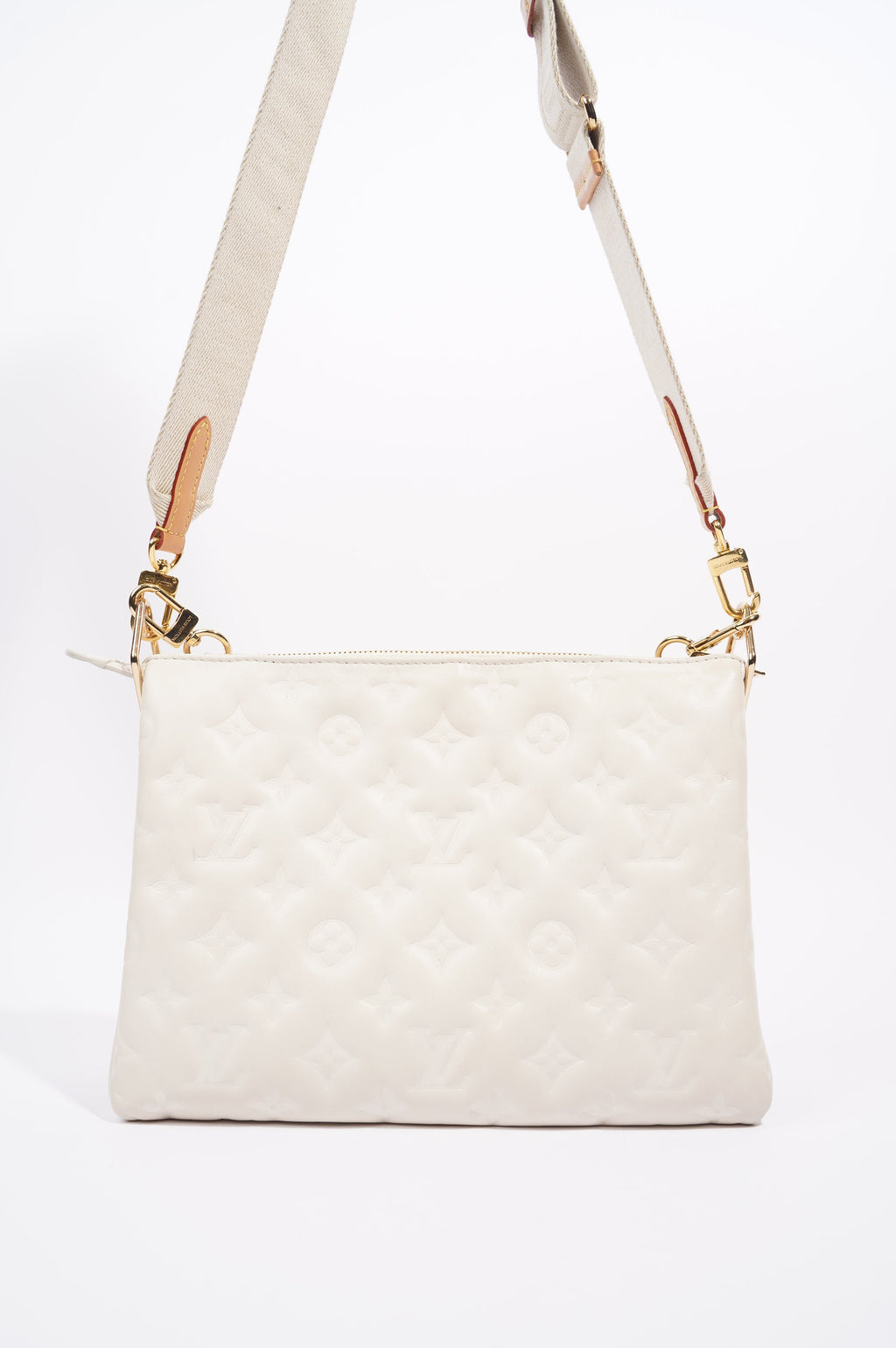 Louis Vuitton Womens Coussin Cream PM