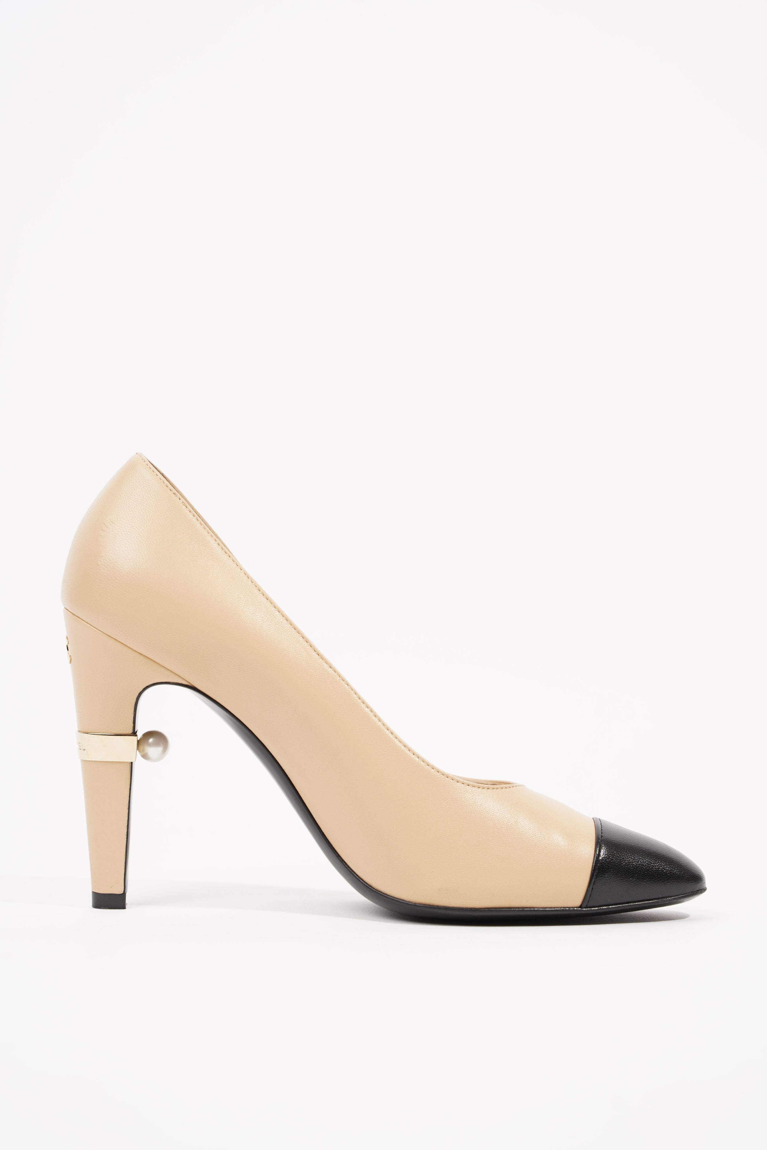 Chanel Womens Pearl Heel EU 39 / UK 6