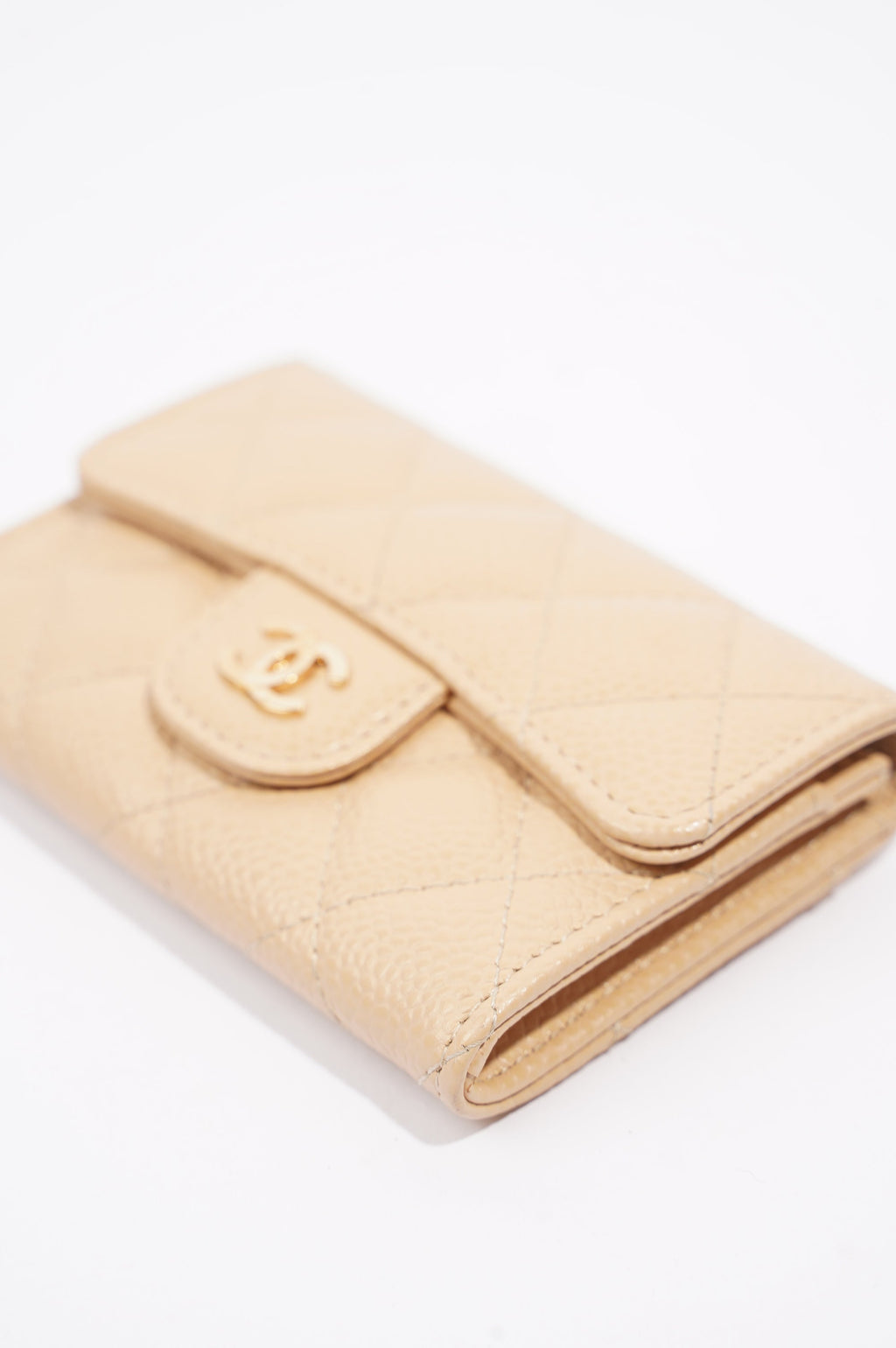 Chanel Womens Card Holder Beige Caviar