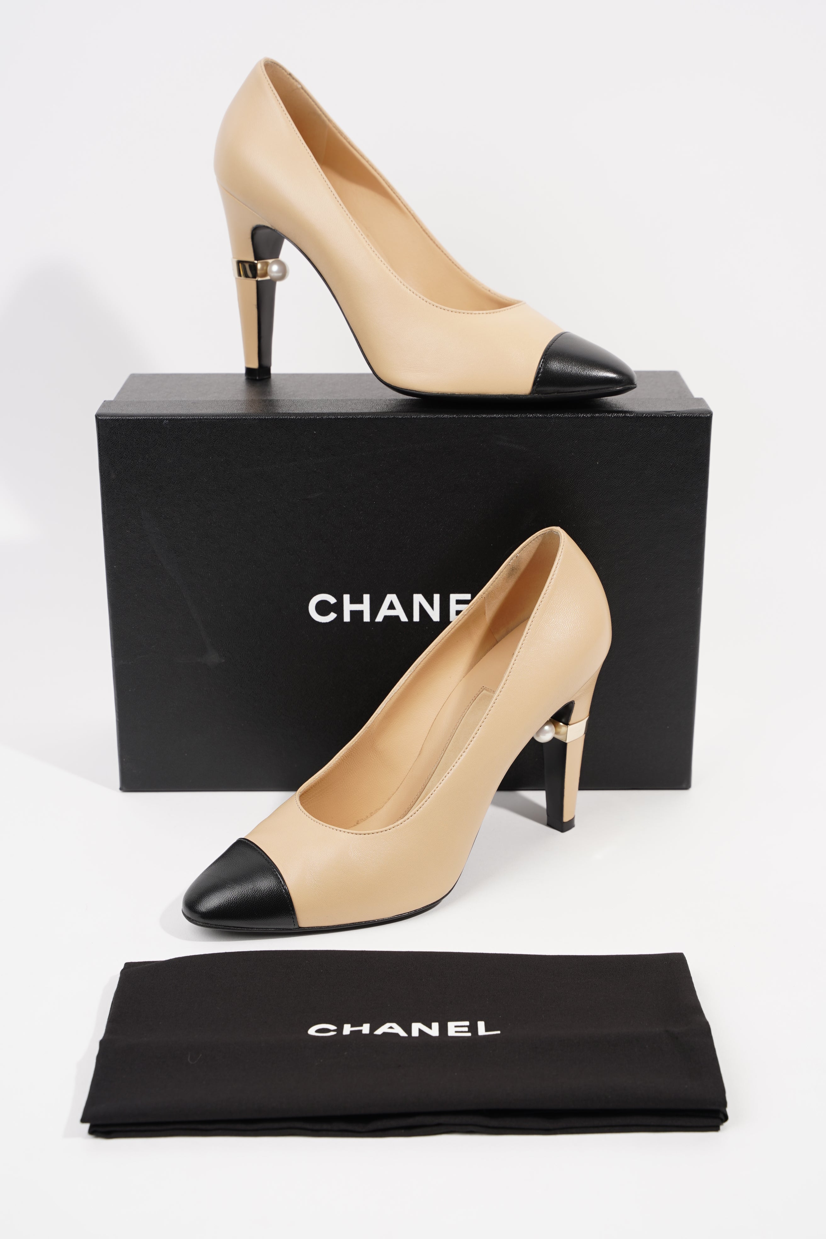 Chanel Womens Pearl Heel EU 39 / UK 6