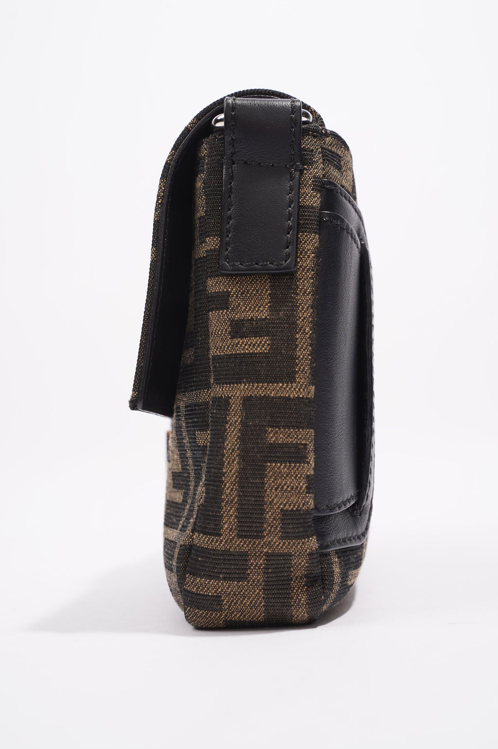 Fendi Womens Baguette Bag Beige / Brown