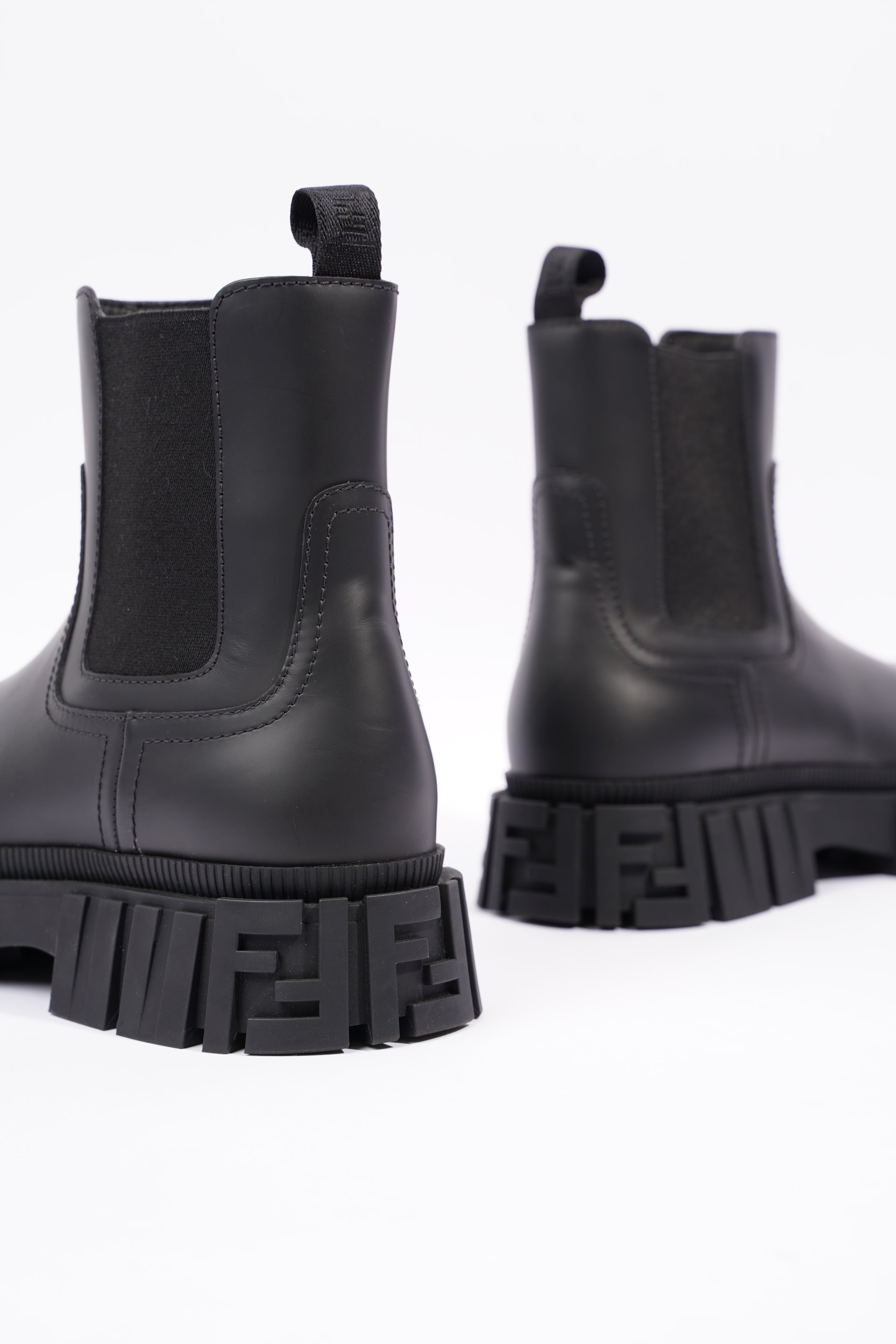 Fendi Mens Leather Chelsea Boot Black EU 41 / UK 7