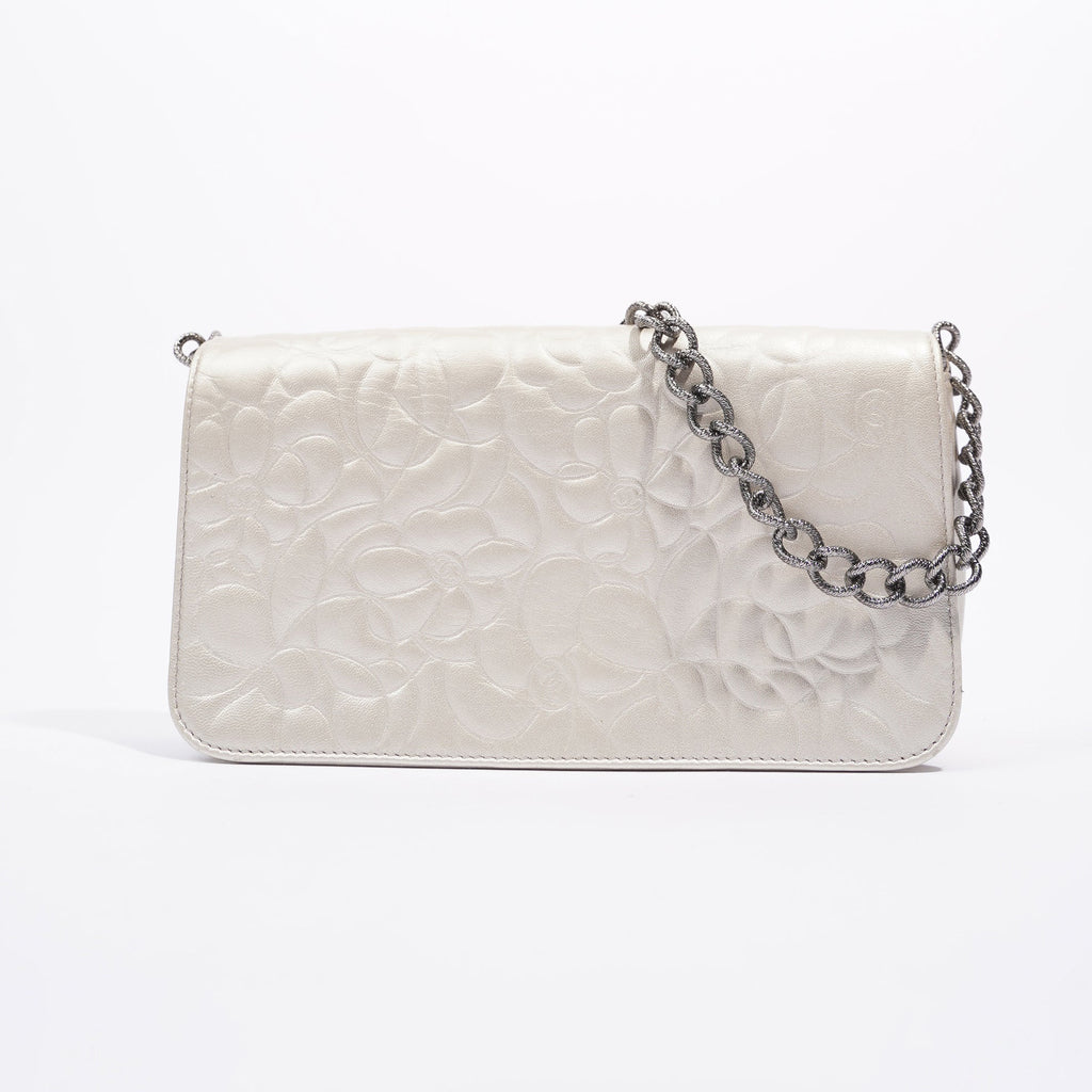 Chanel Womens Vintage Camellia Silver Lambskin
