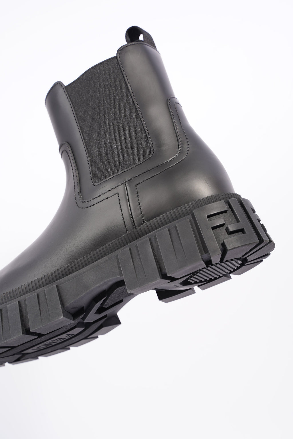 Fendi Mens Leather Chelsea Boot Black EU 41 / UK 7
