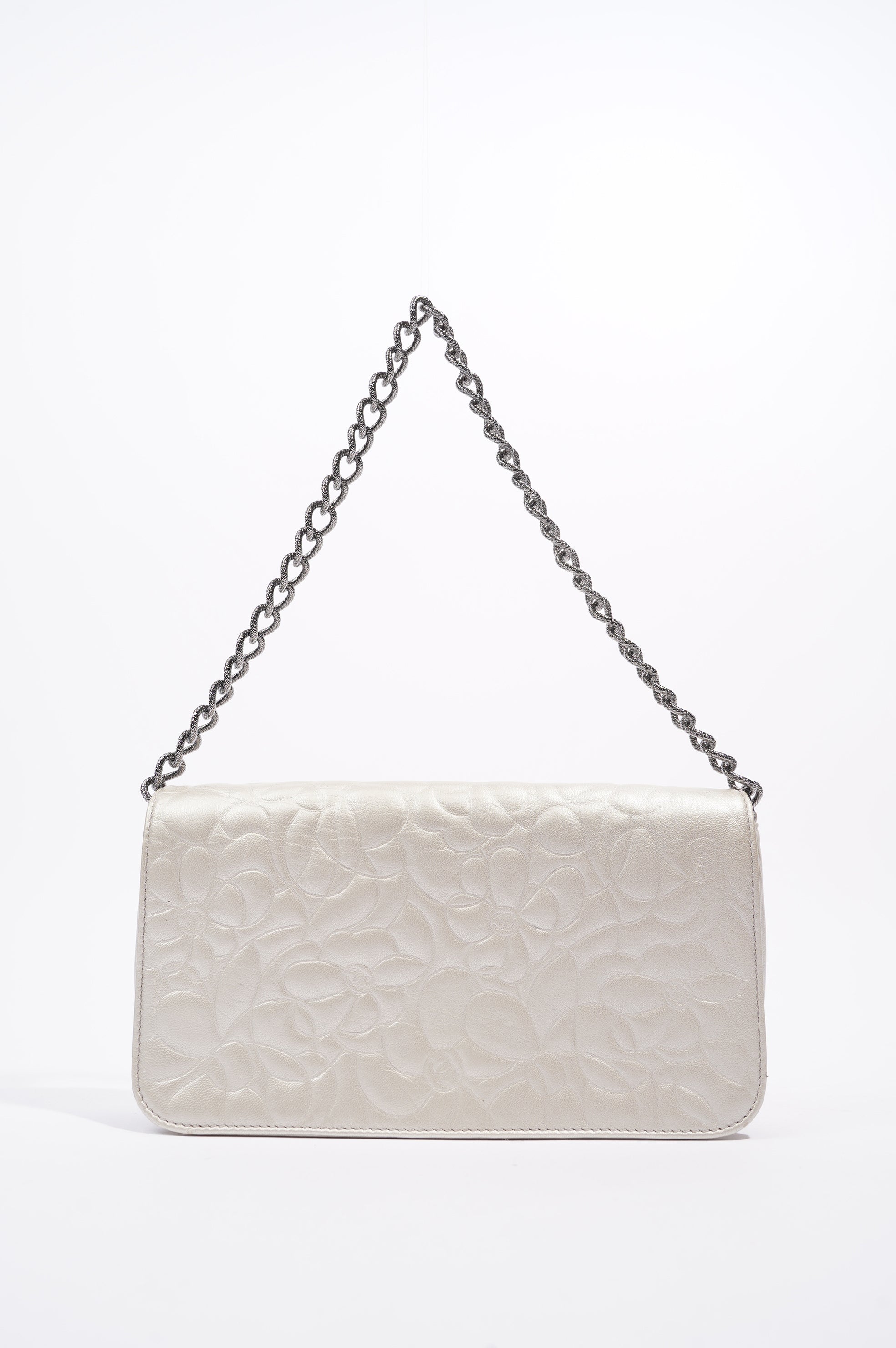 Chanel Womens Vintage Camellia Silver Lambskin