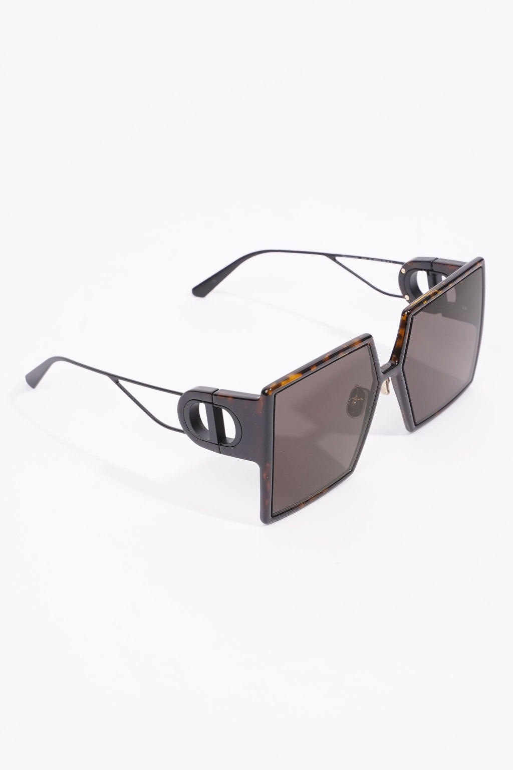 Christian Dior Womens 30 Montaigne Sunglasses Tortoise 130