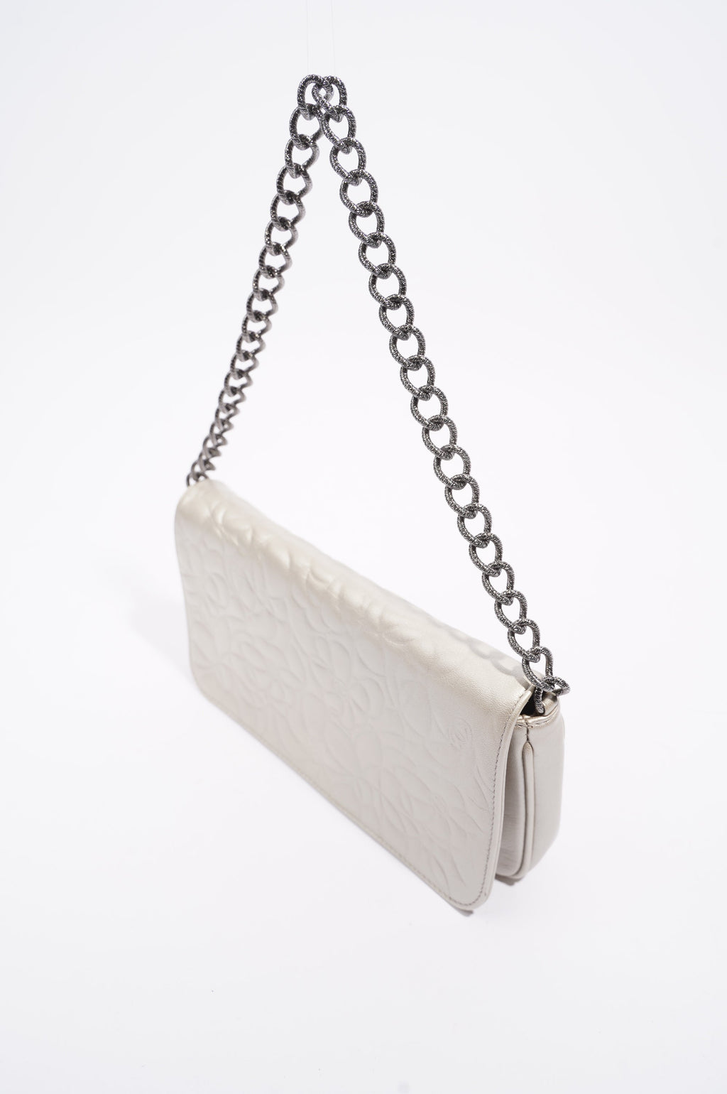 Chanel Womens Vintage Camellia Silver Lambskin