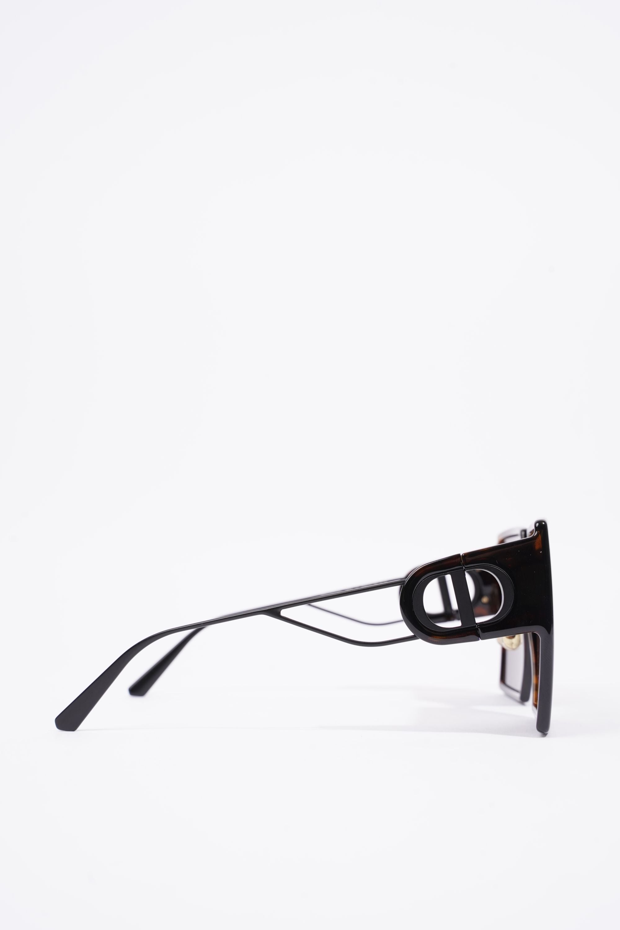 Christian Dior Womens 30 Montaigne Sunglasses Tortoise 130