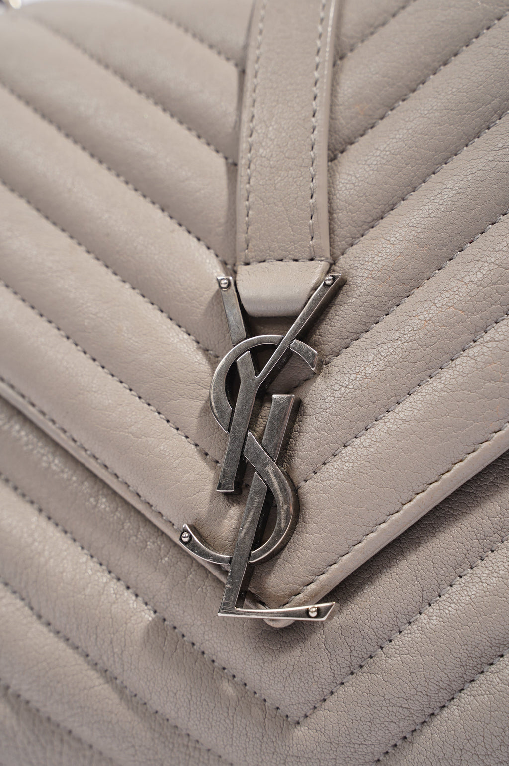 Saint Laurent Womens College Chain Bag Grey Medium