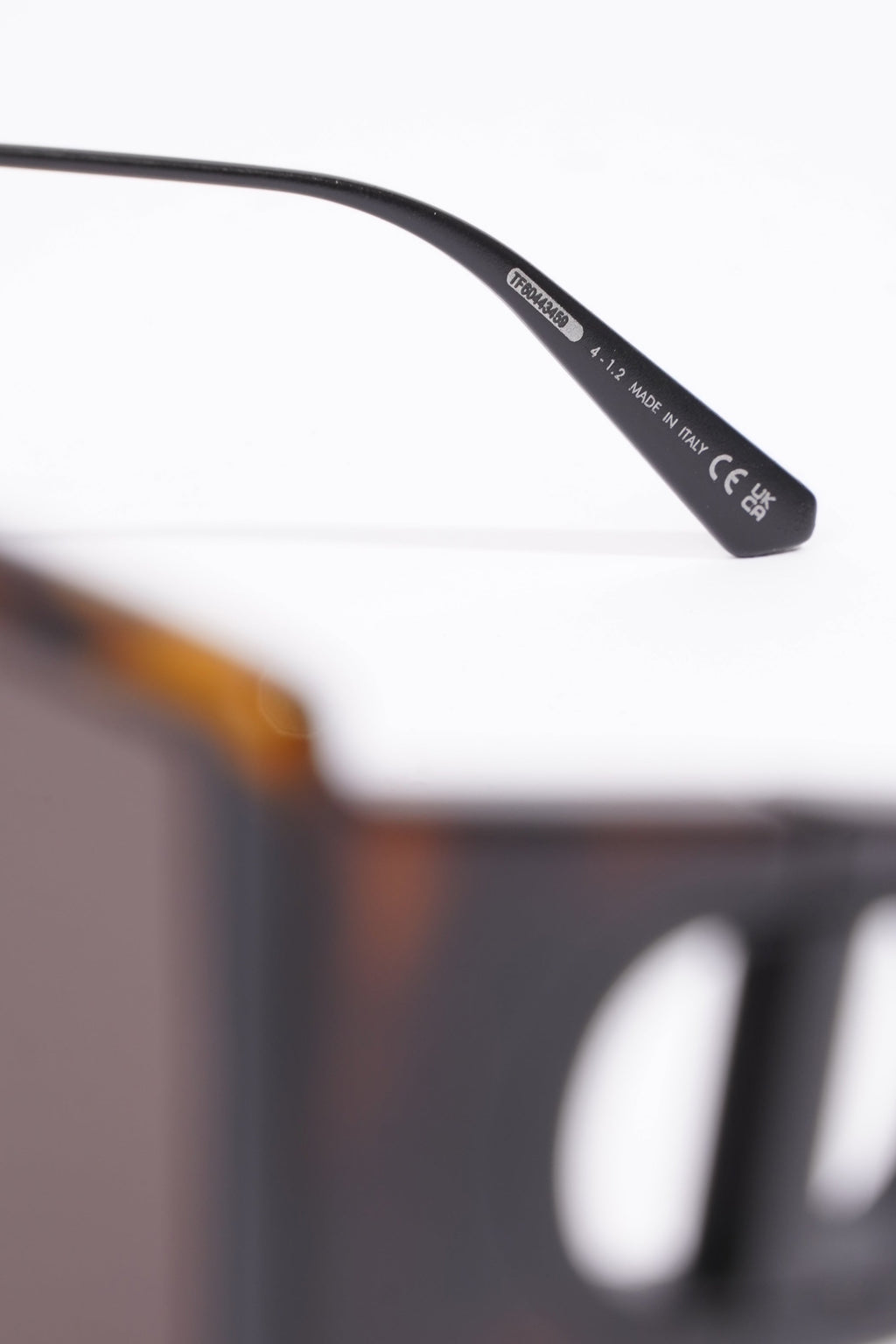 Christian Dior Womens 30 Montaigne Sunglasses Tortoise 130