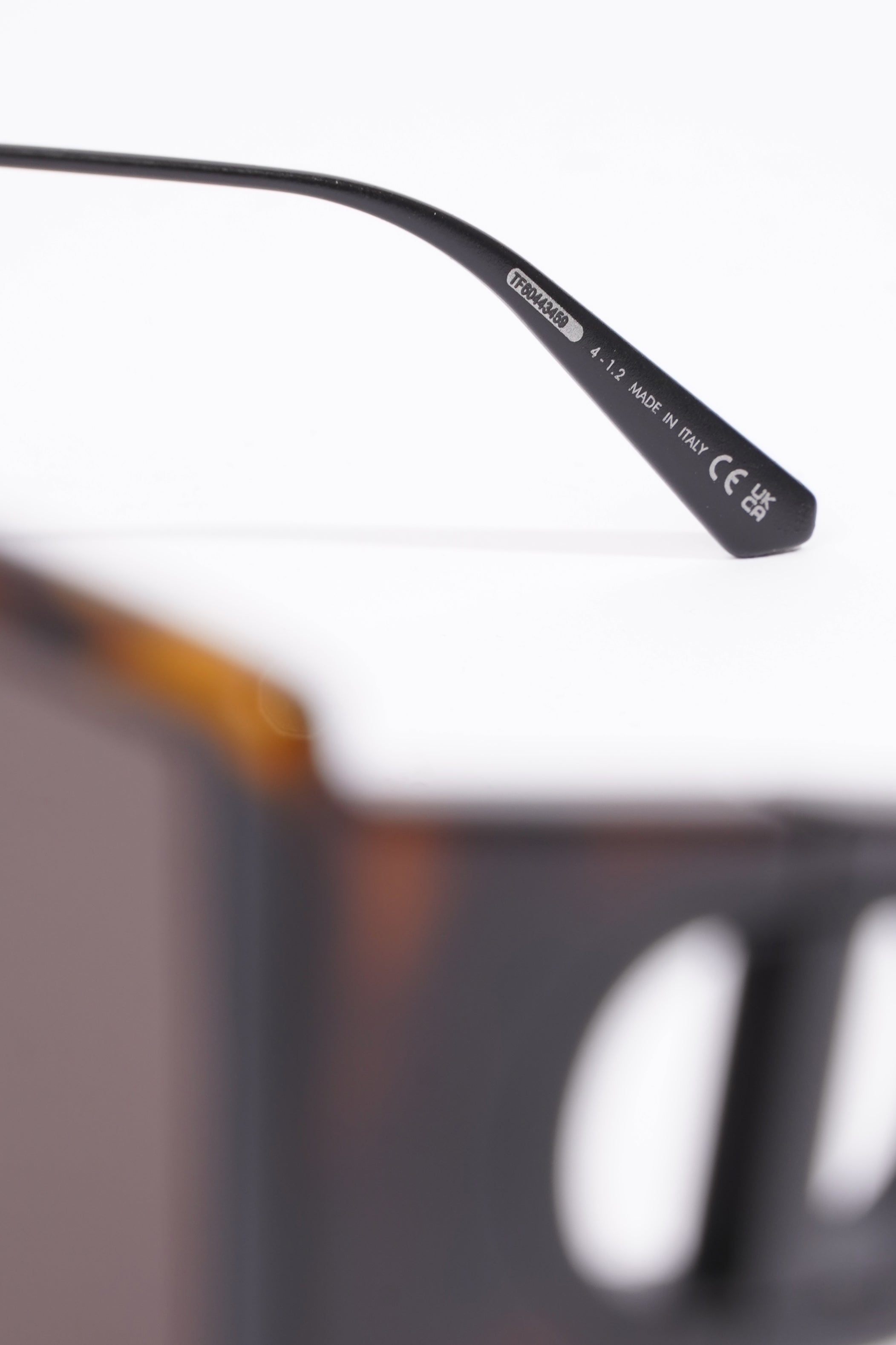 Christian Dior Womens 30 Montaigne Sunglasses Tortoise 130