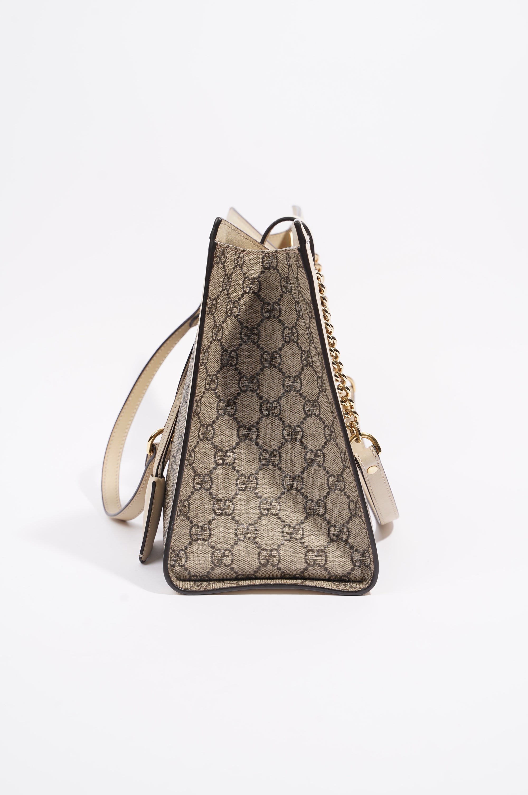 Gucci Womens Padlock Bag Supreme / White Medium