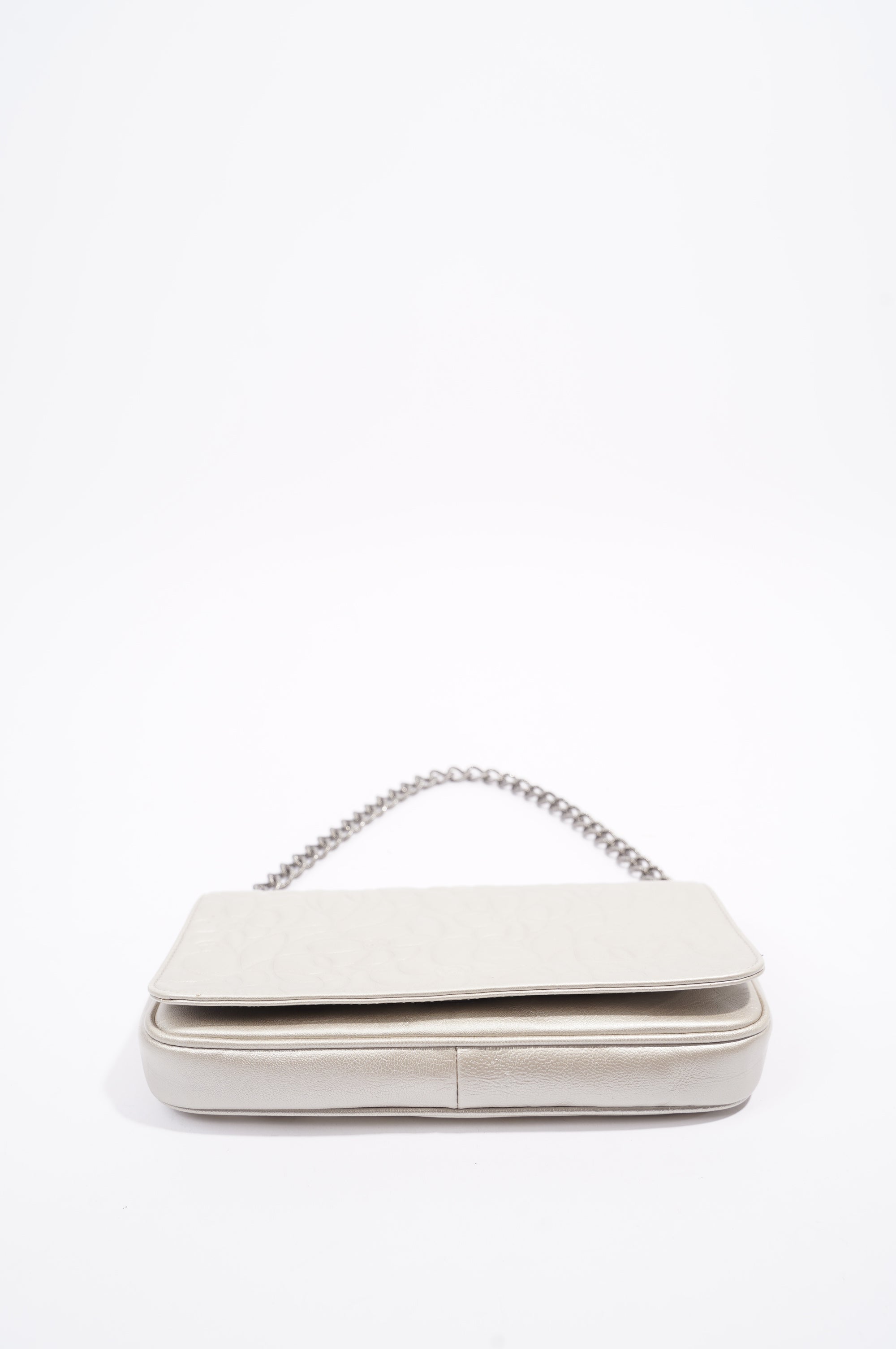 Chanel Womens Vintage Camellia Silver Lambskin