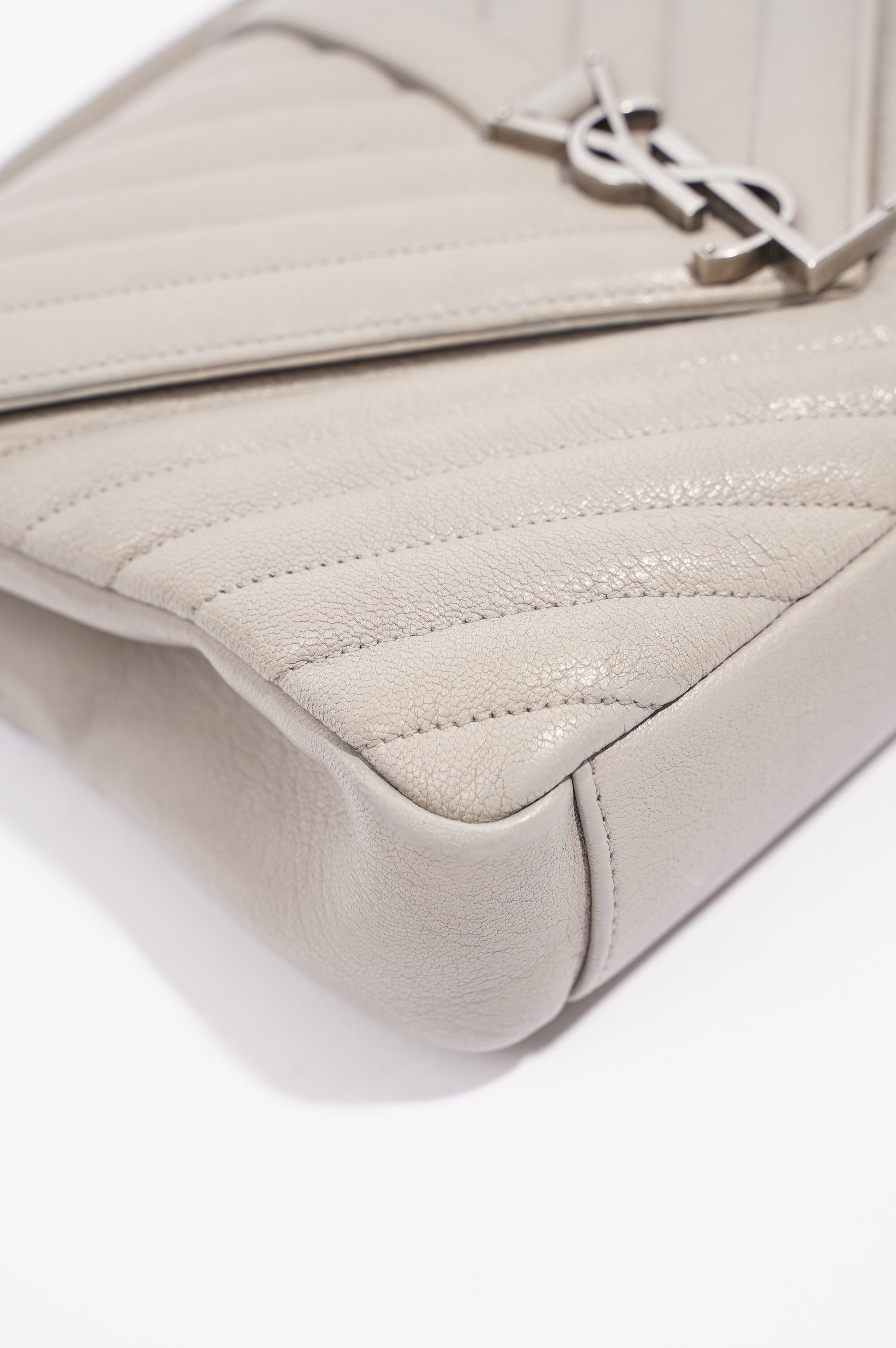 Saint Laurent Womens College Chain Bag Grey Medium