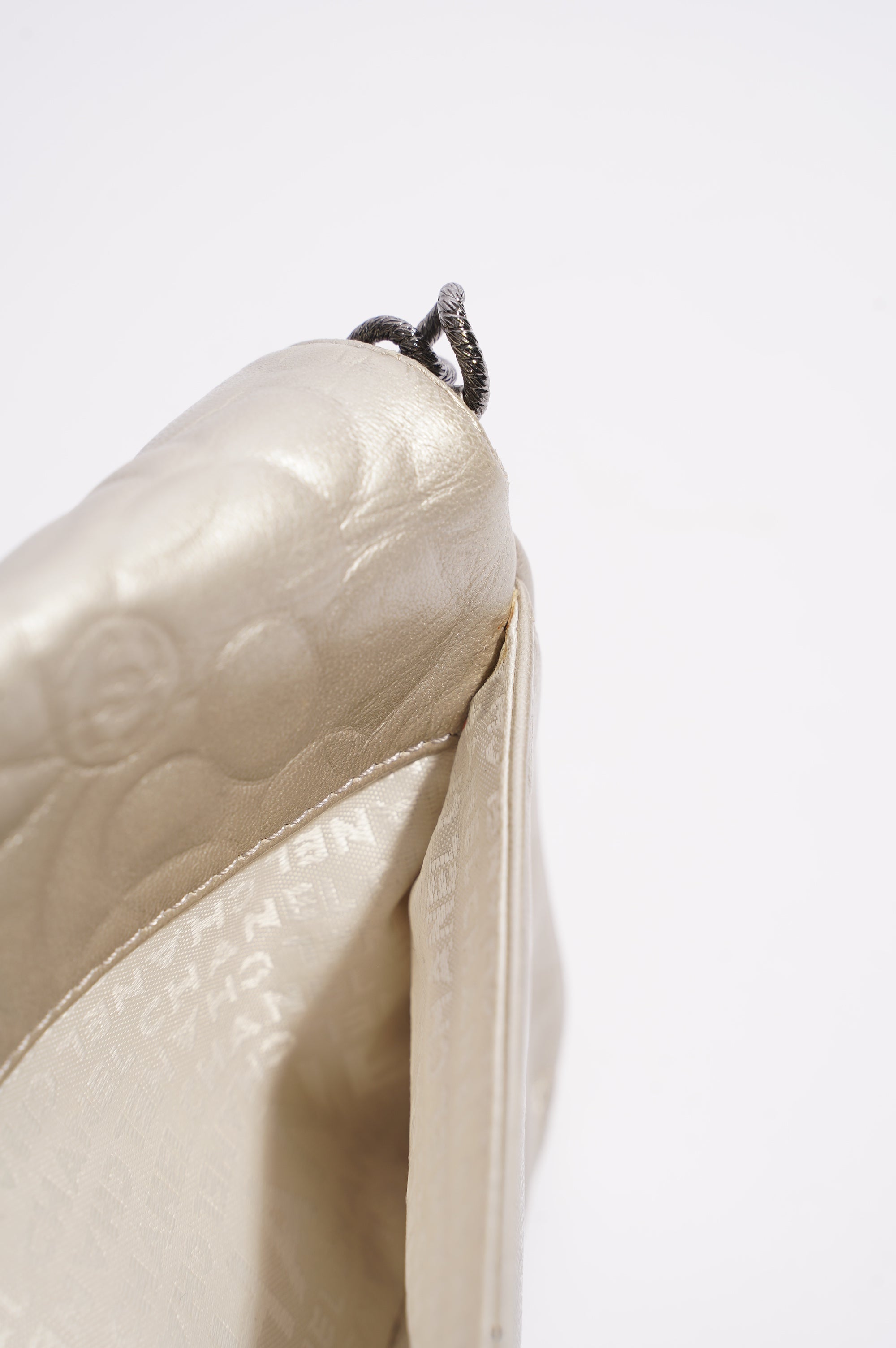 Chanel Womens Vintage Camellia Silver Lambskin