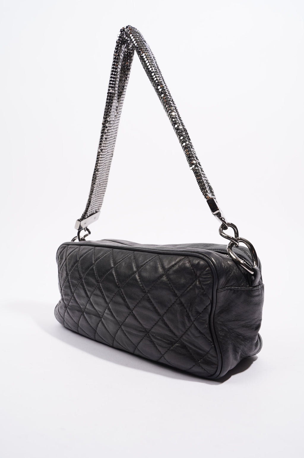 Chanel Womens Lambskin Quilted Leather Shoulder Bag Black
