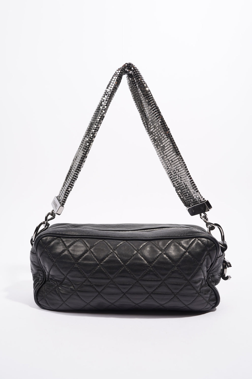 Chanel Womens Lambskin Quilted Leather Shoulder Bag Black