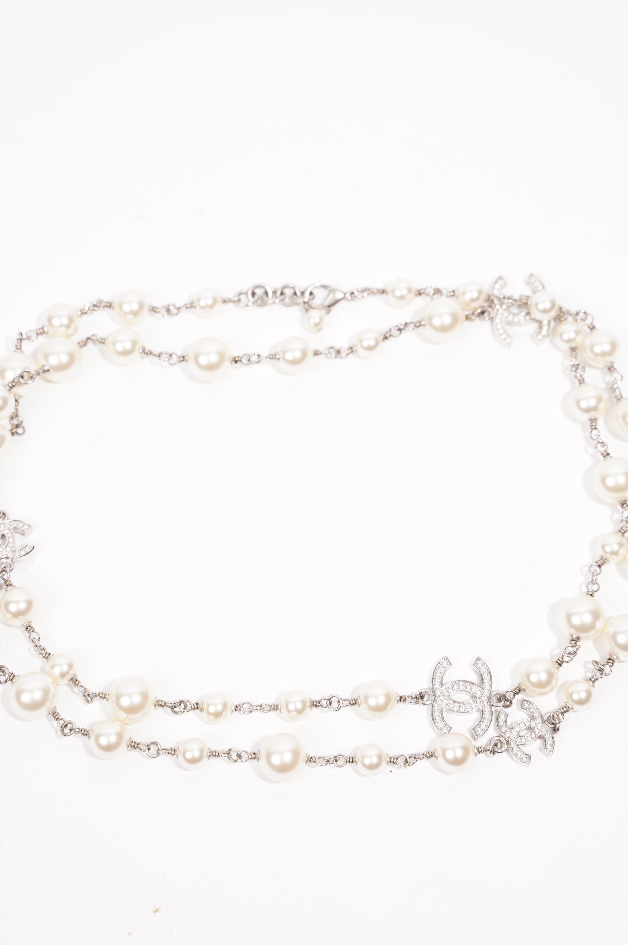Chanel Womens Long Pearl Necklace Silver Finish / Pearls